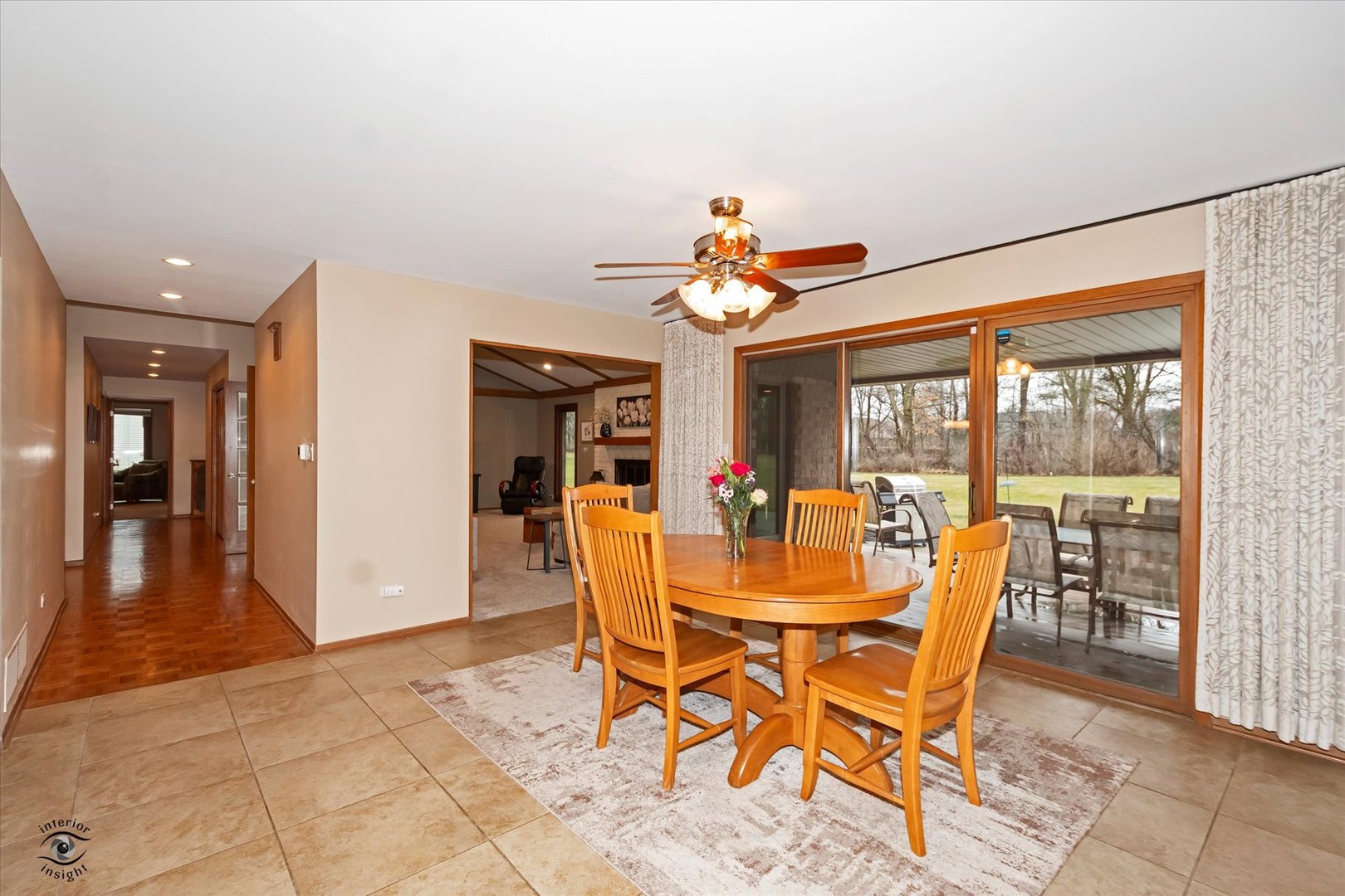 1022 Prestwick Drive, Frankfort, IL 60423