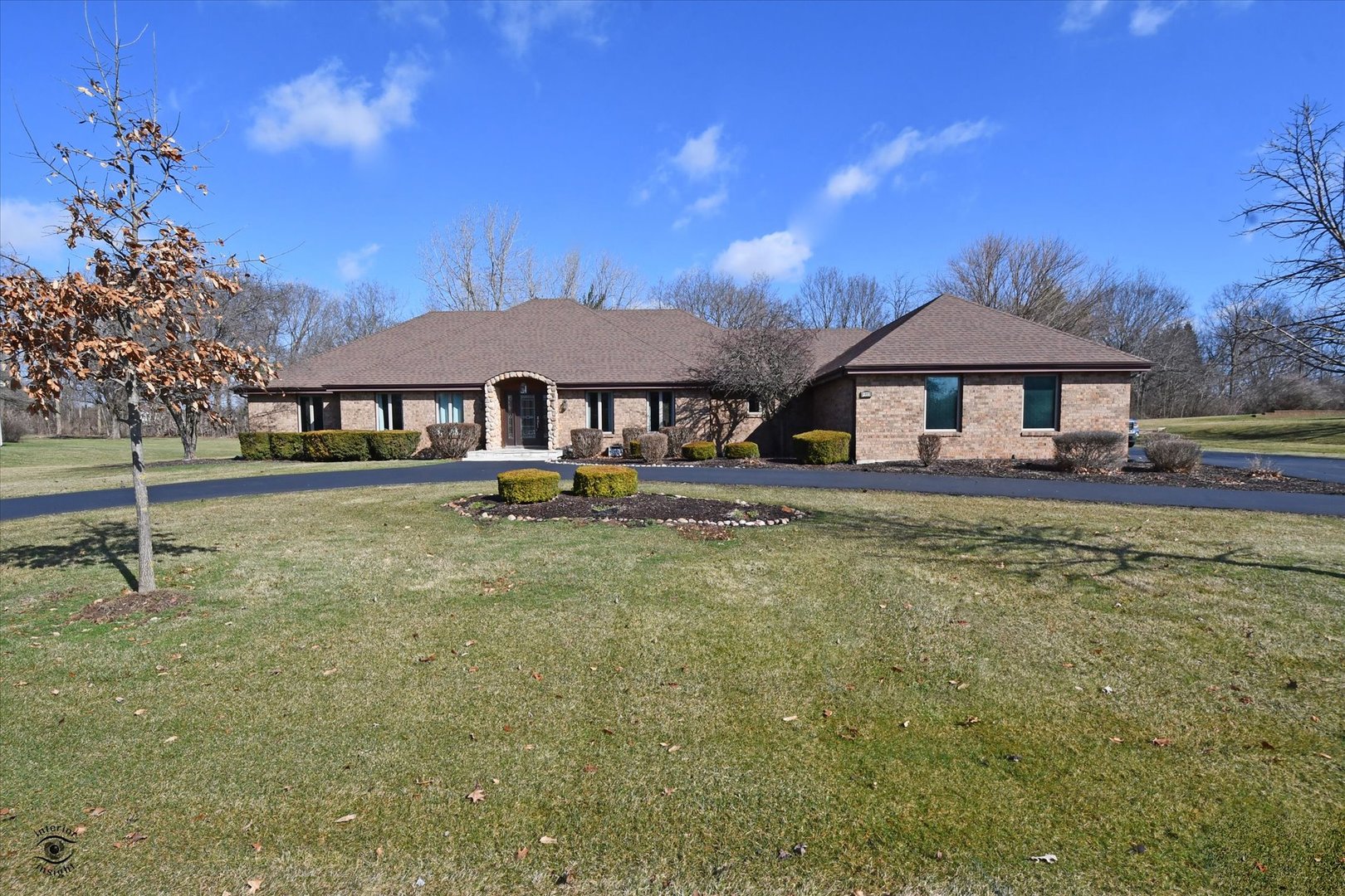 1022 Prestwick Drive, Frankfort, IL 60423