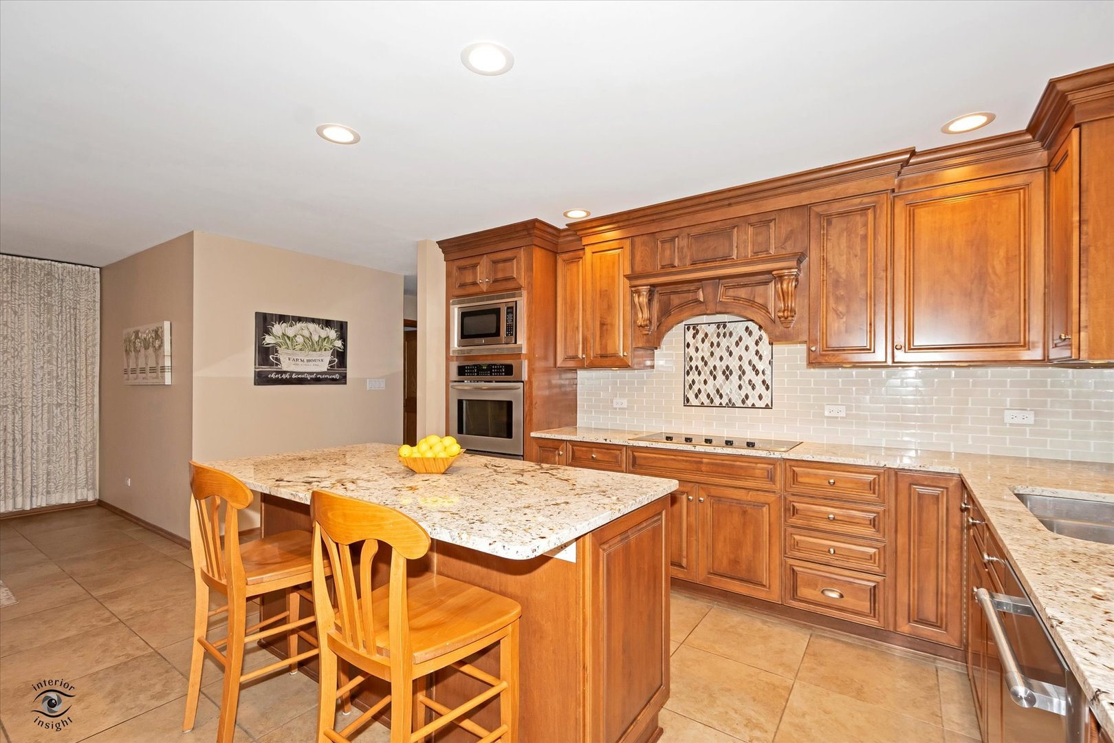 1022 Prestwick Drive, Frankfort, IL 60423