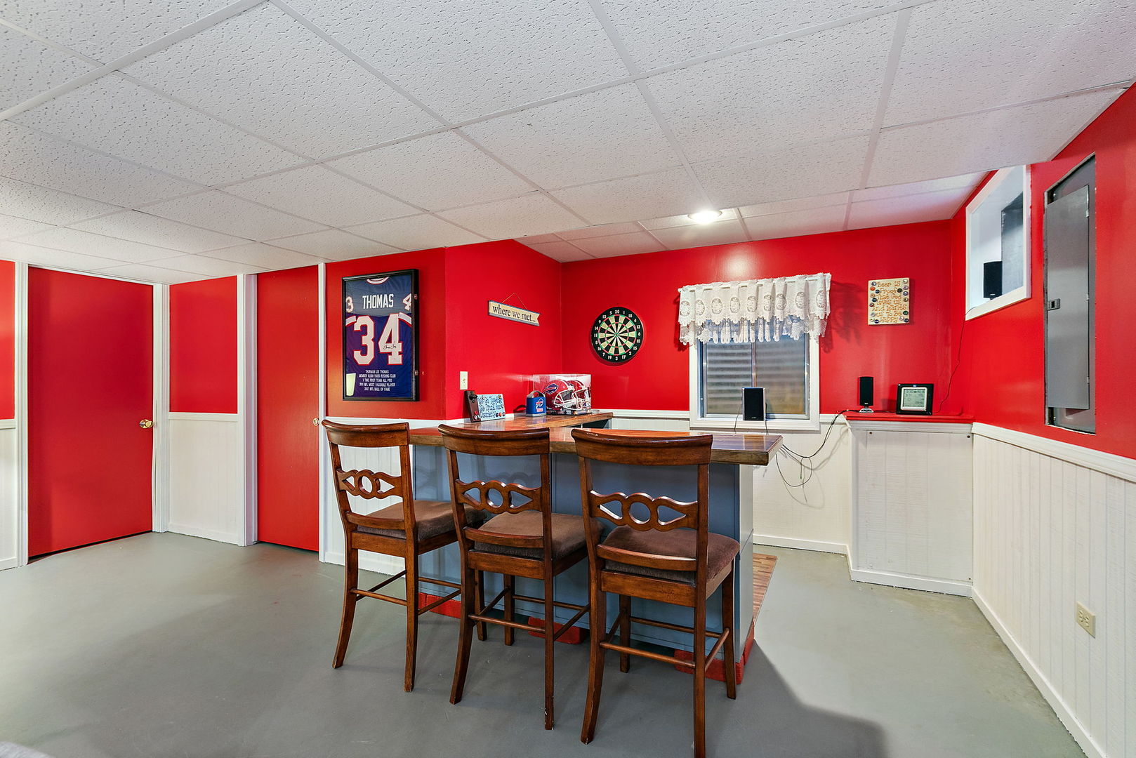 325 Stonegate Road, Algonquin, IL 60102