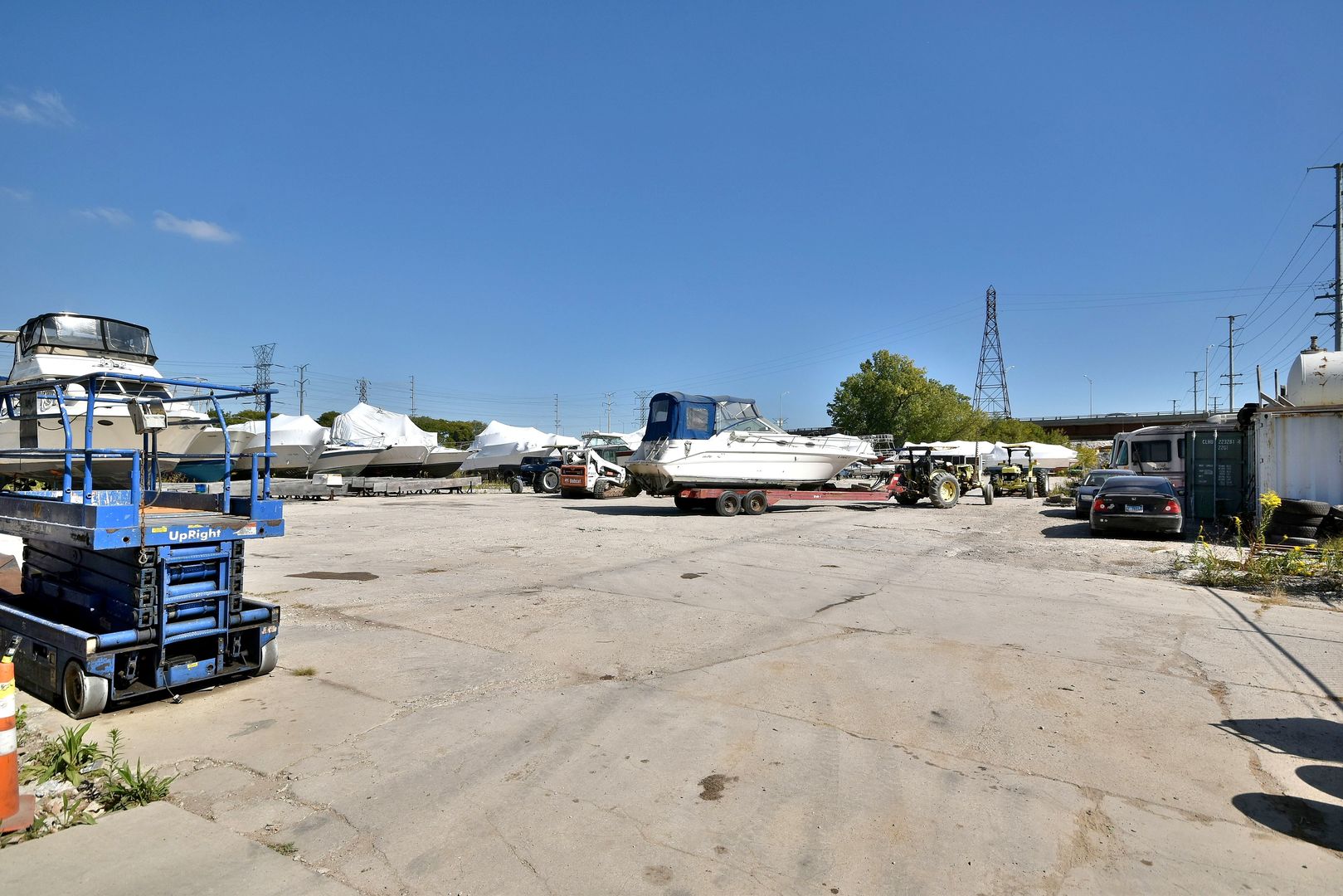 5700 W 41st Street, Forest View, IL 60402