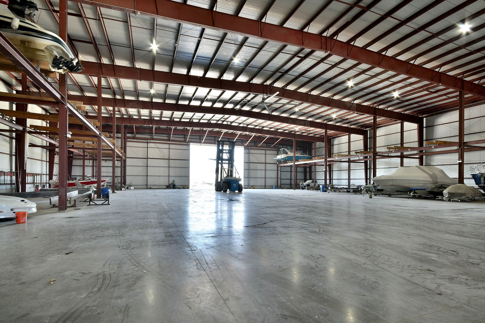 5700 W 41st Street, Forest View, IL 60402