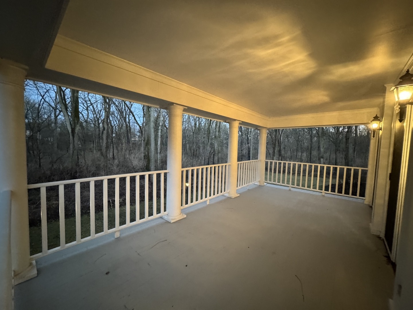 83 Oak Creek Drive, Yorkville, IL 60560