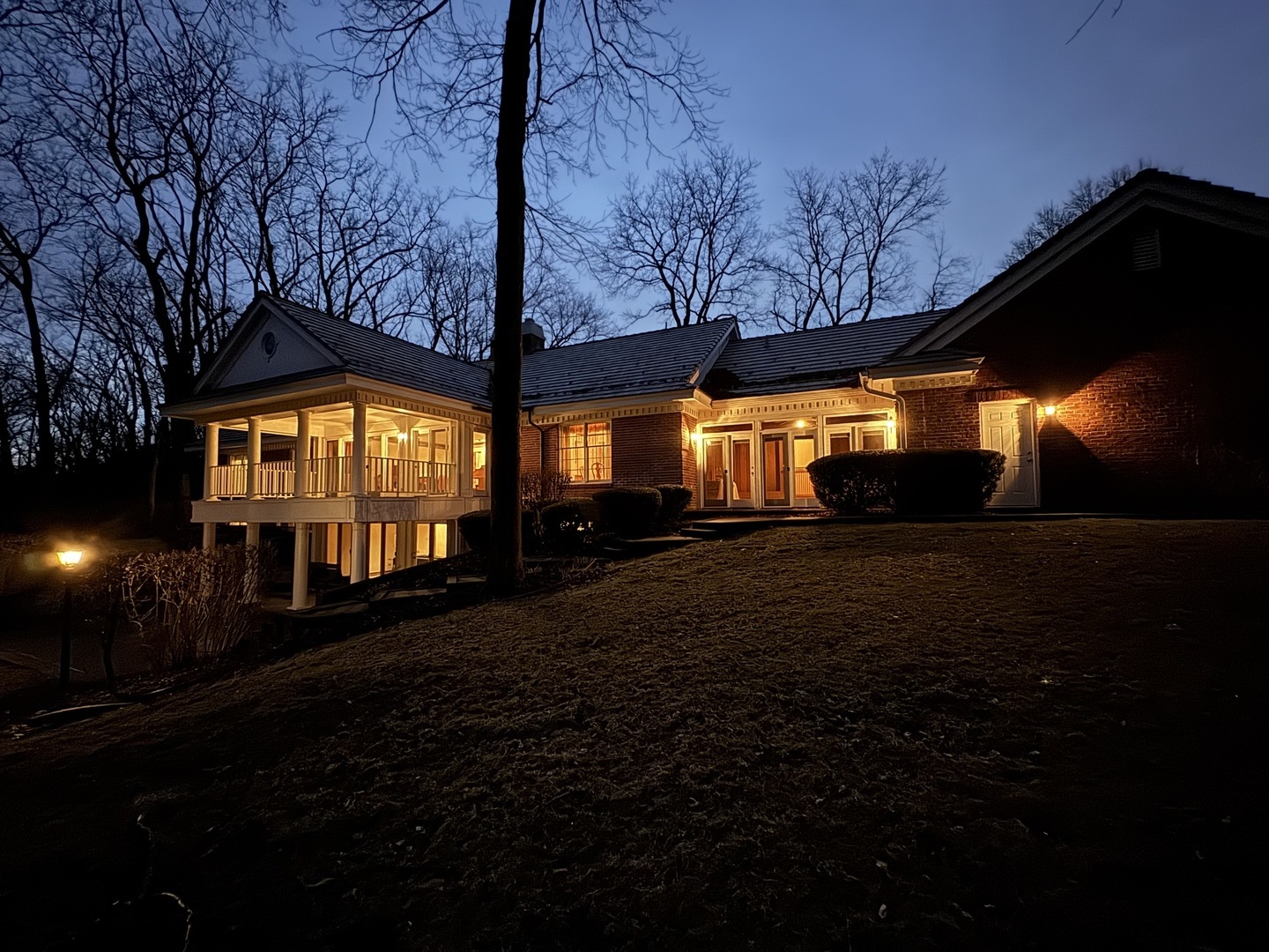 83 Oak Creek Drive, Yorkville, IL 60560