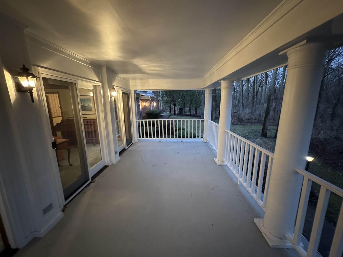 83 Oak Creek Drive, Yorkville, IL 60560