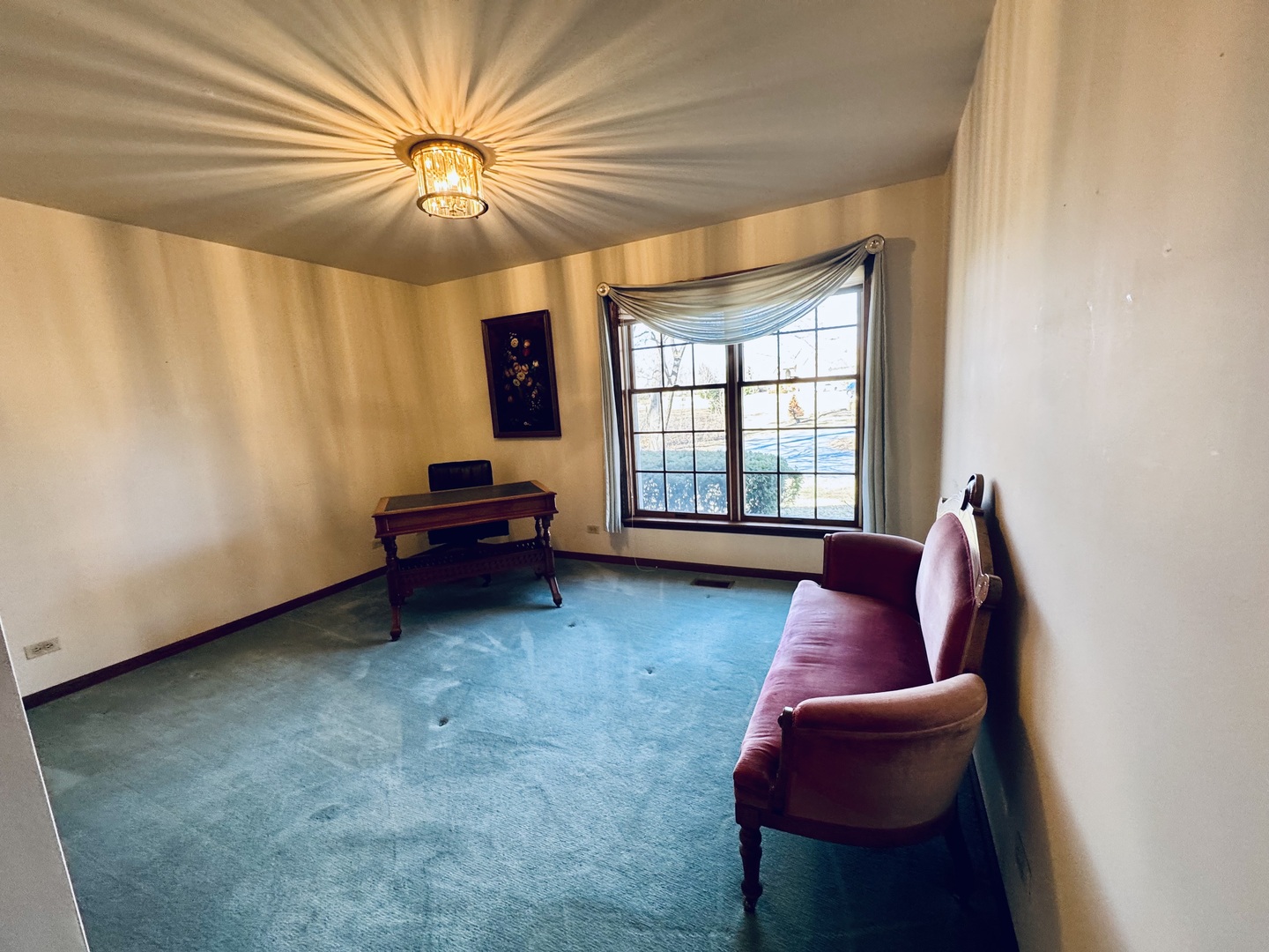 83 Oak Creek Drive, Yorkville, IL 60560