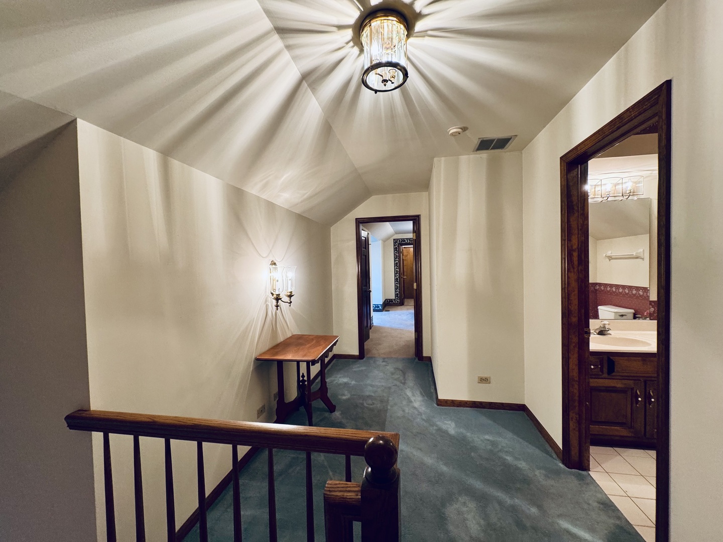 83 Oak Creek Drive, Yorkville, IL 60560