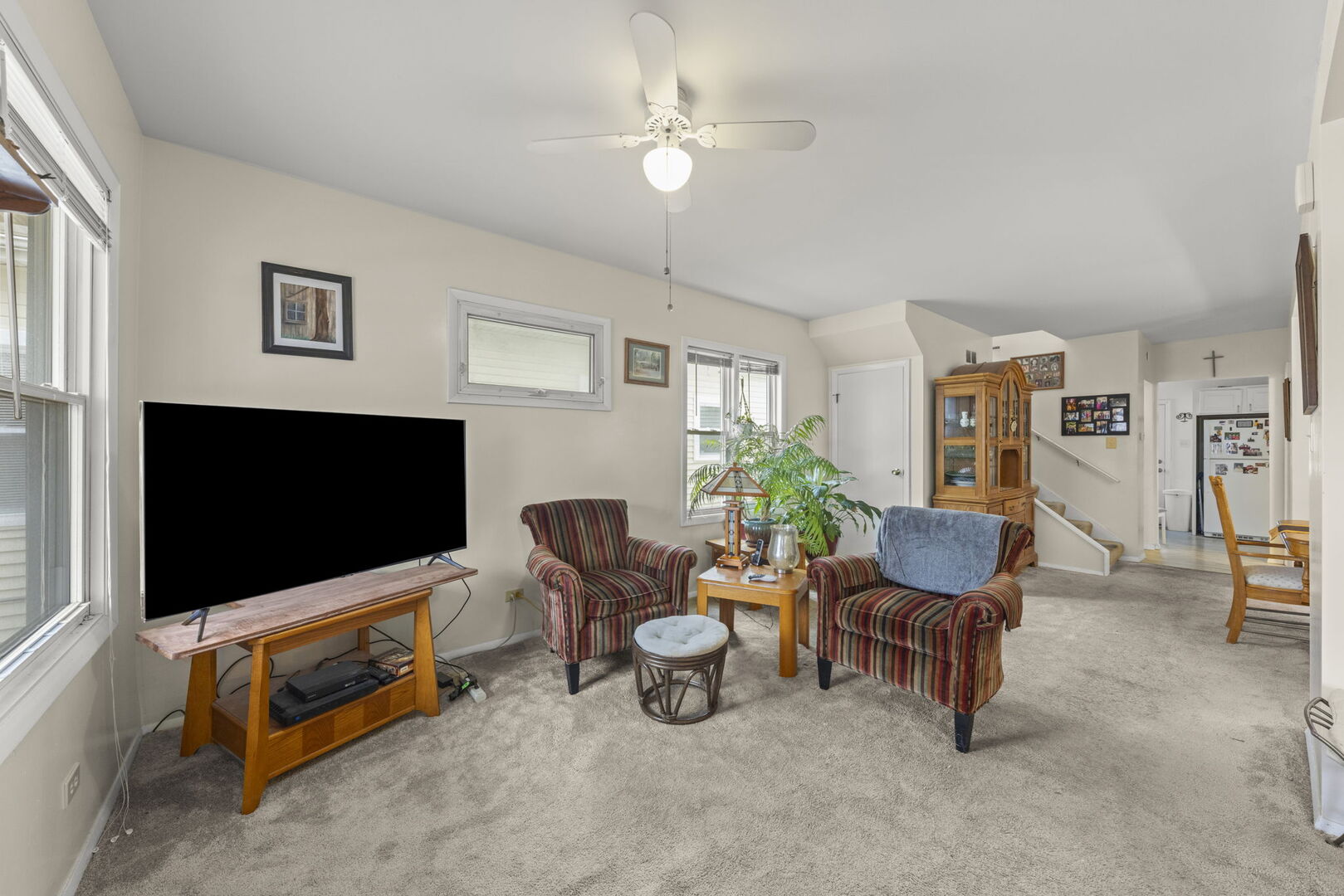 2646 N Mont Clare Avenue, Chicago, IL 60707