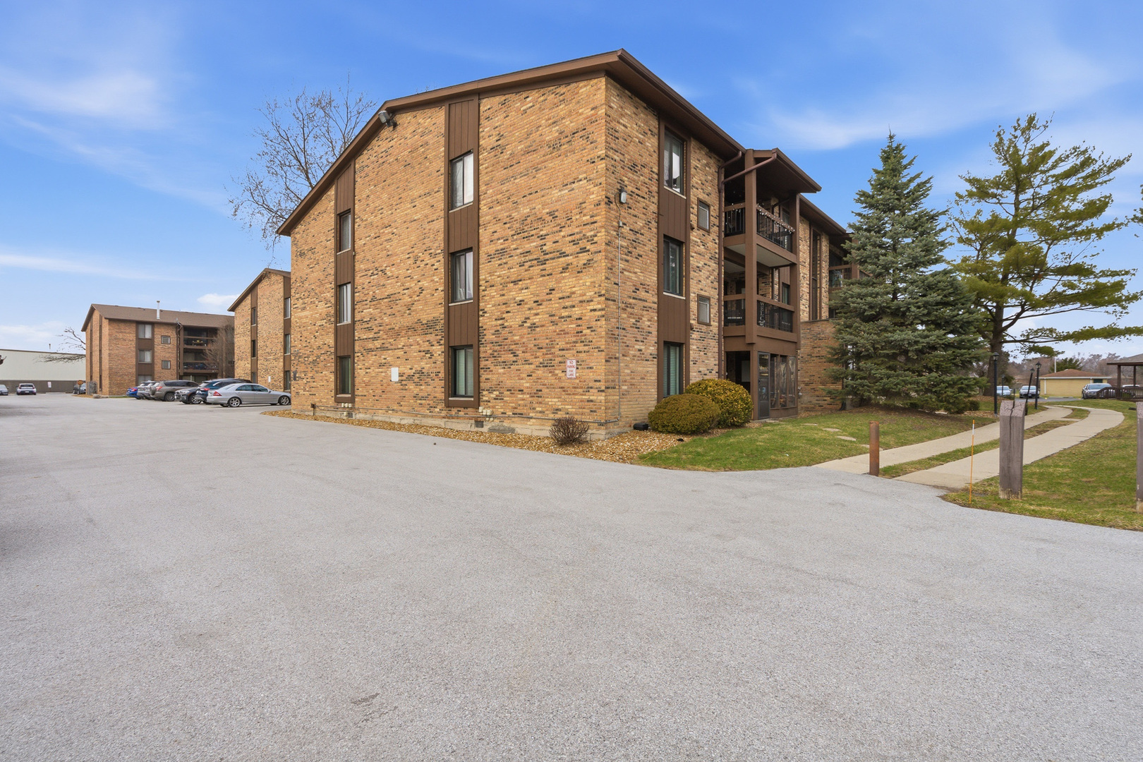 7505 175th Street #133, Tinley Park, IL 60477