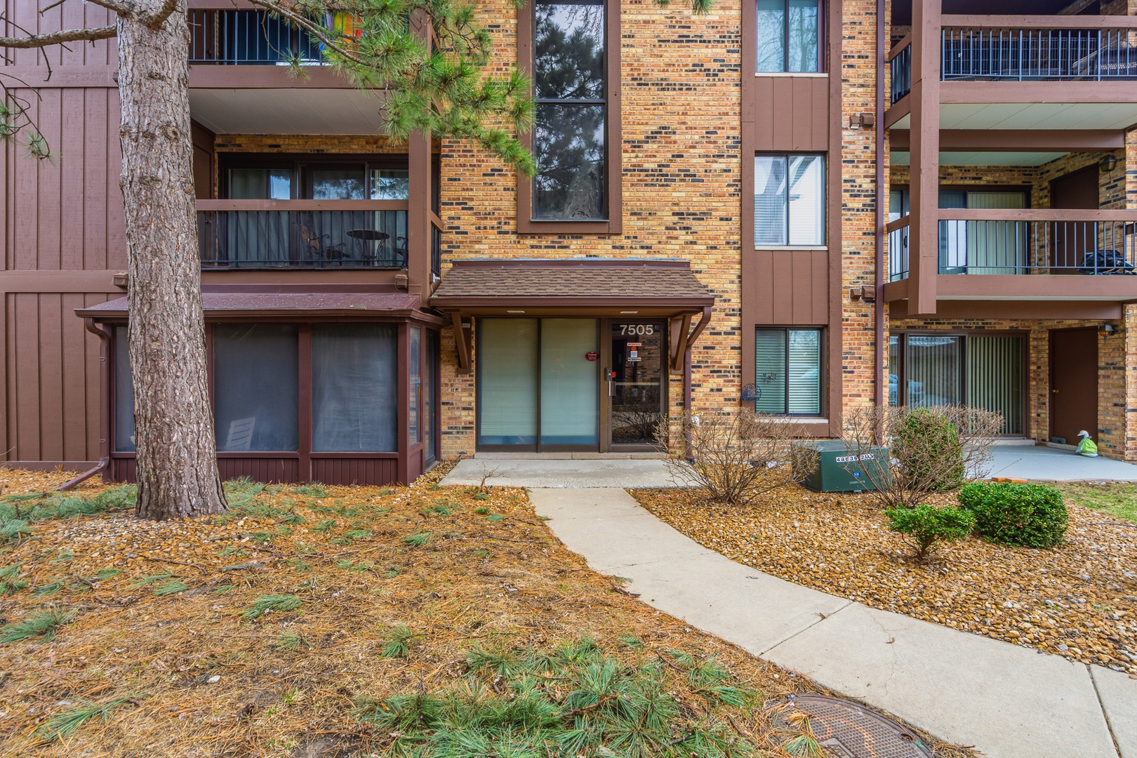 7505 175th Street #133, Tinley Park, IL 60477