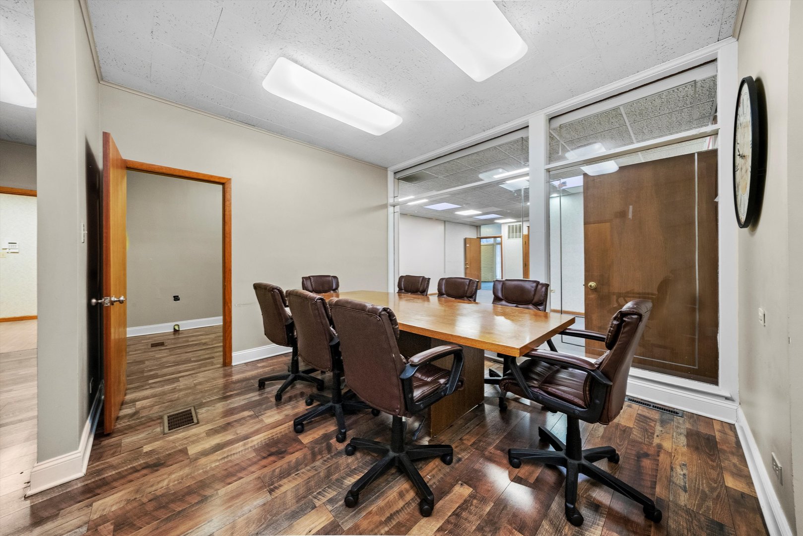 5346 W 95th Street, Oak Lawn, IL 60453