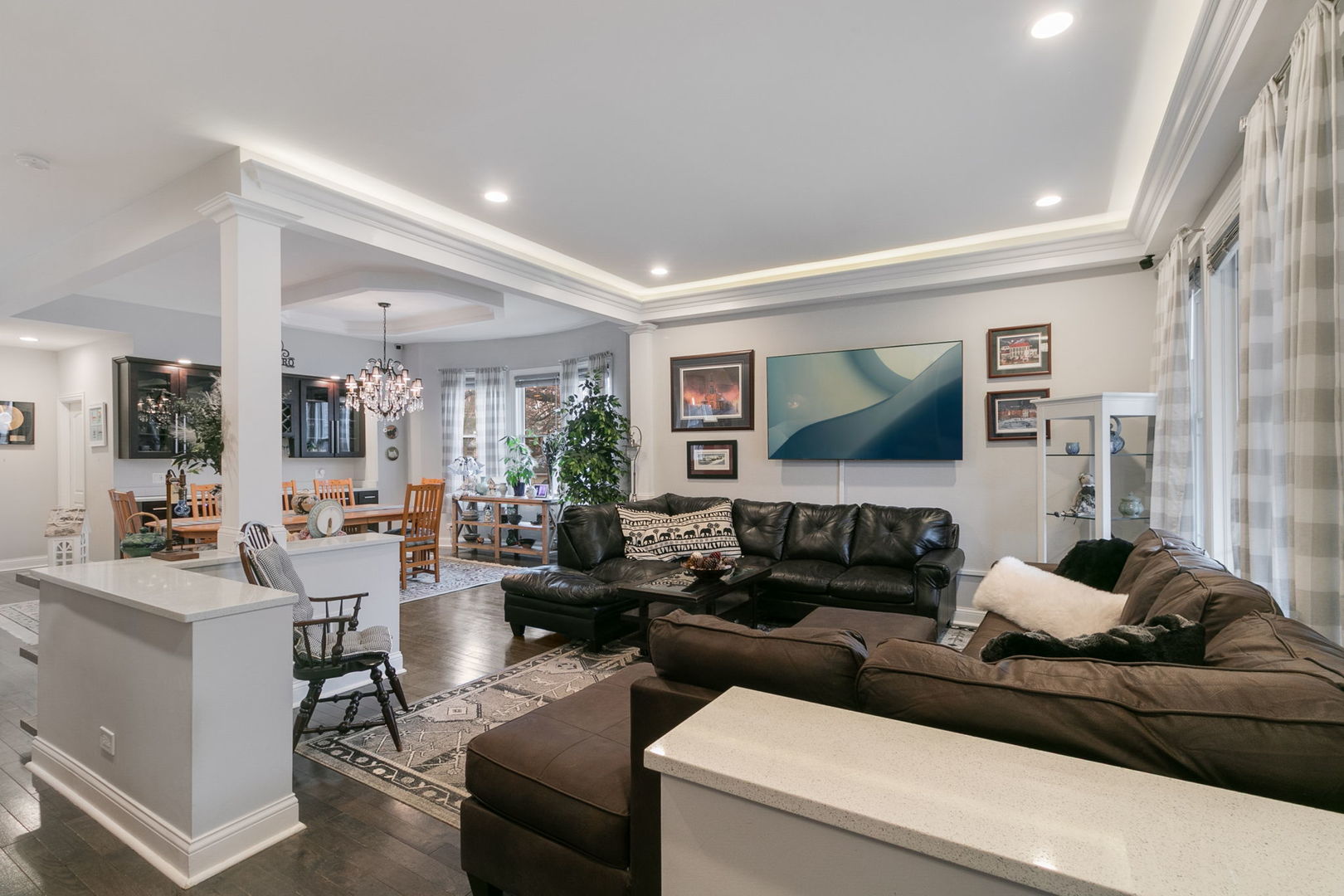 3239 Wesley Avenue, Berwyn, IL 60402