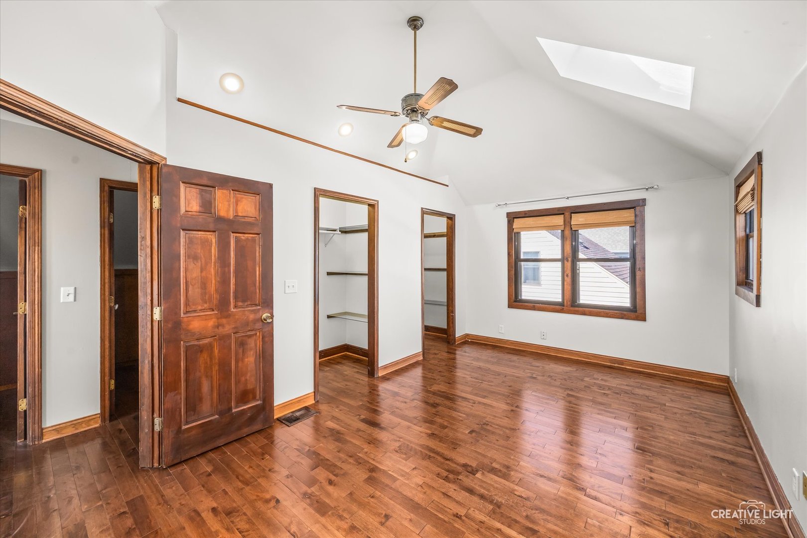 28W608 Ray Street, Warrenville, IL 60555