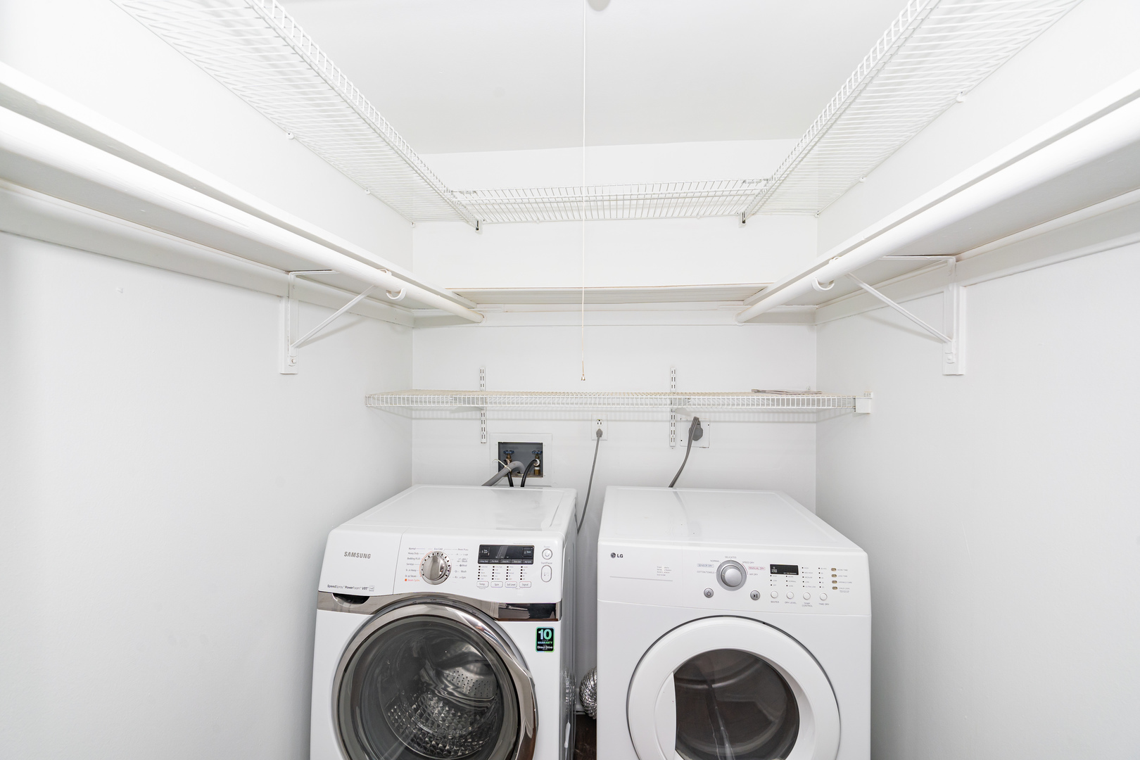 728 Dempster Street #207, Mount Prospect, IL 60056