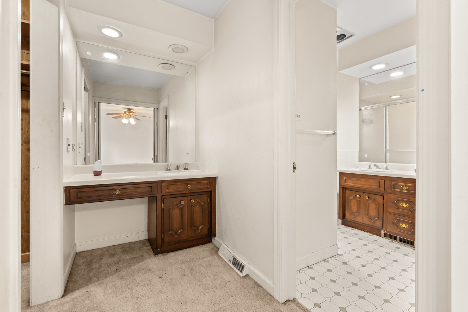 30 Strauss Lane, Olympia Fields, IL 60461