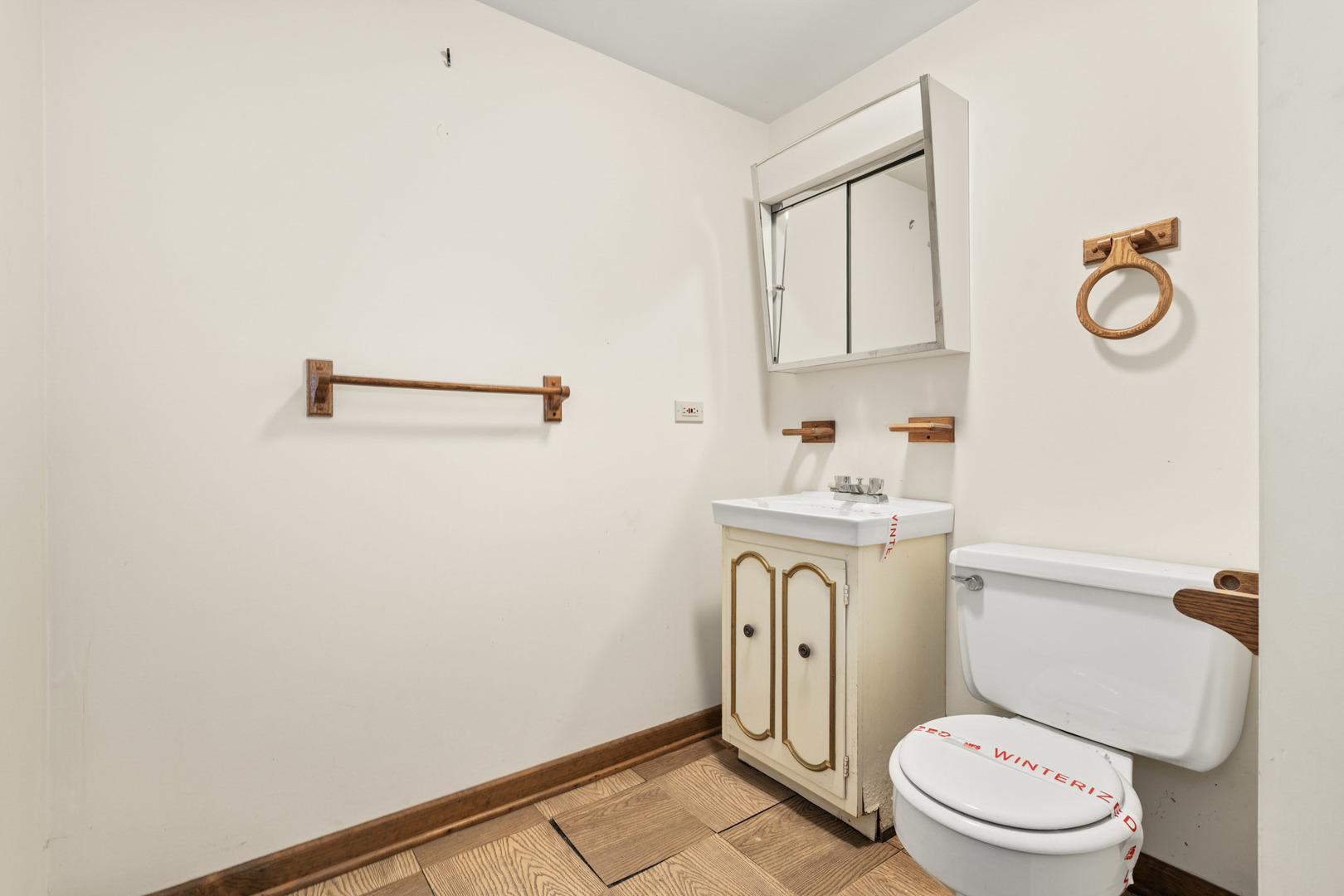 30 Strauss Lane, Olympia Fields, IL 60461