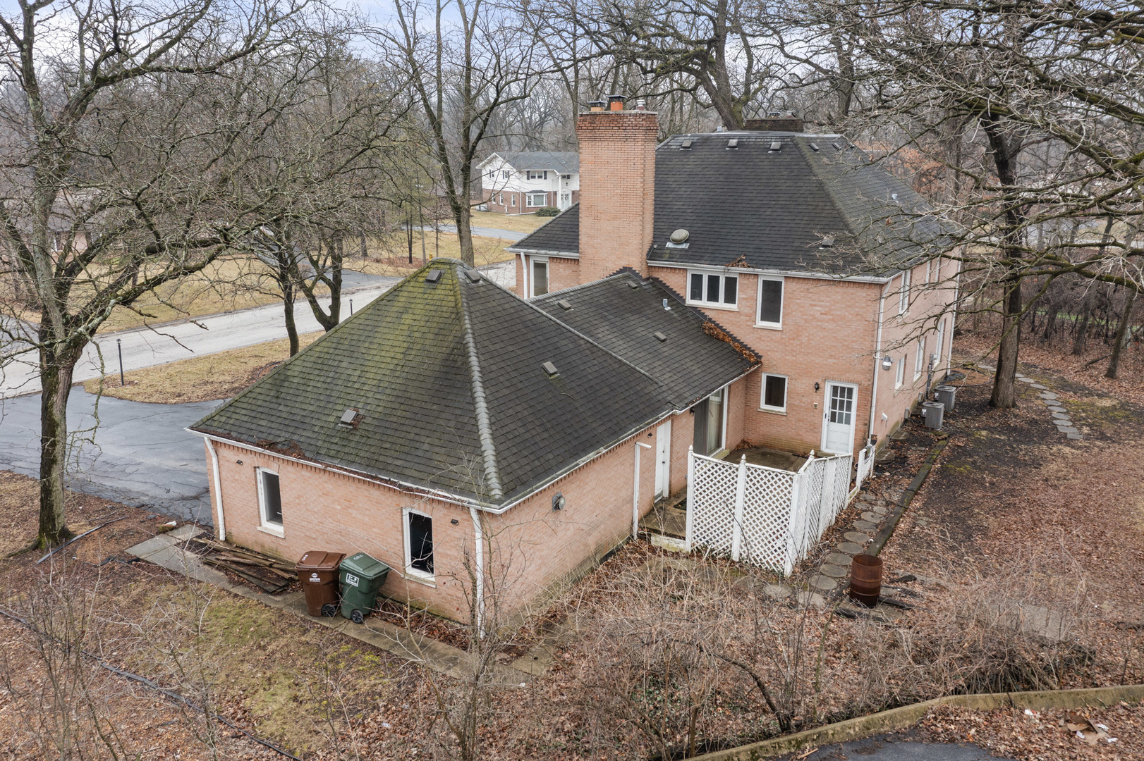 30 Strauss Lane, Olympia Fields, IL 60461