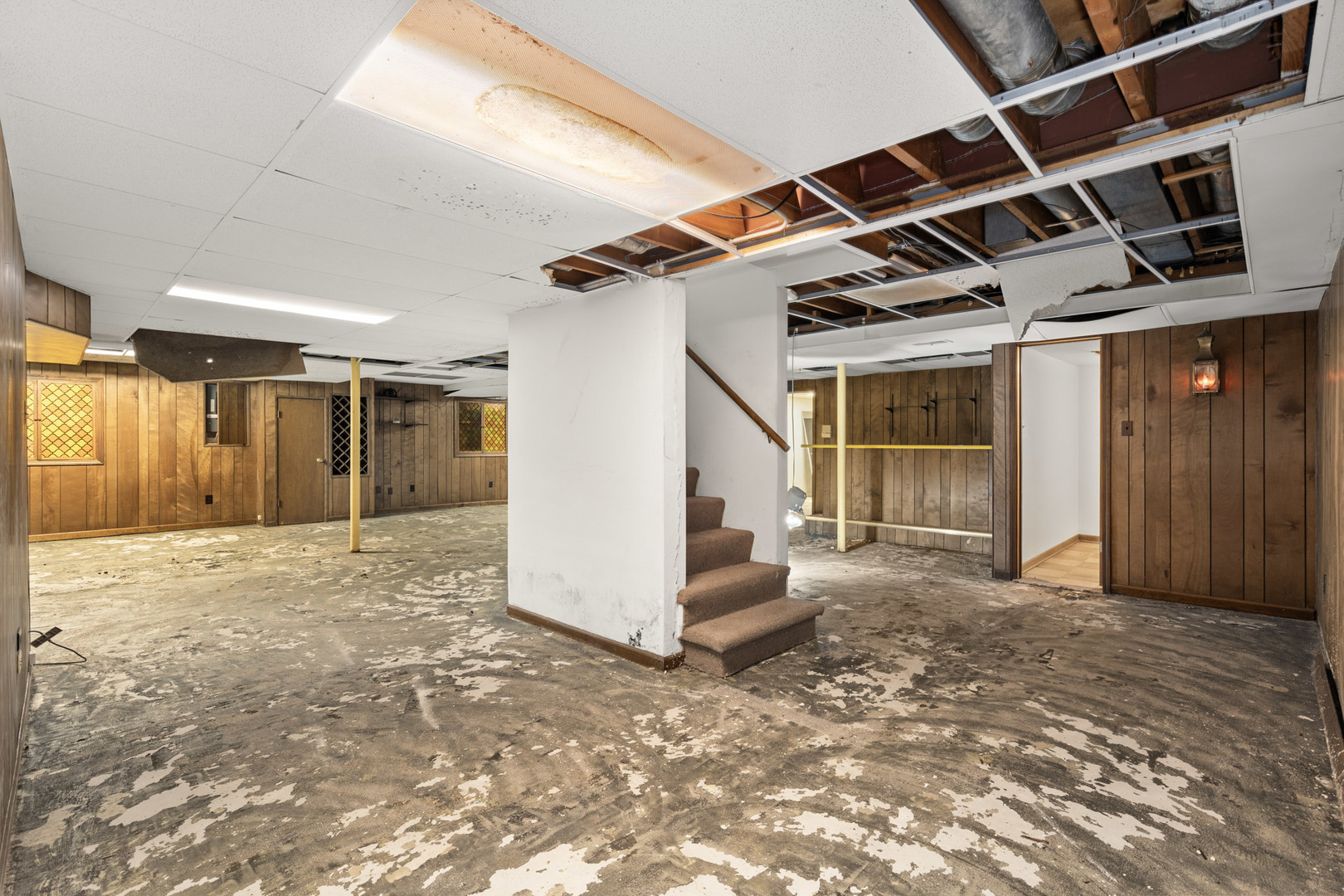 30 Strauss Lane, Olympia Fields, IL 60461