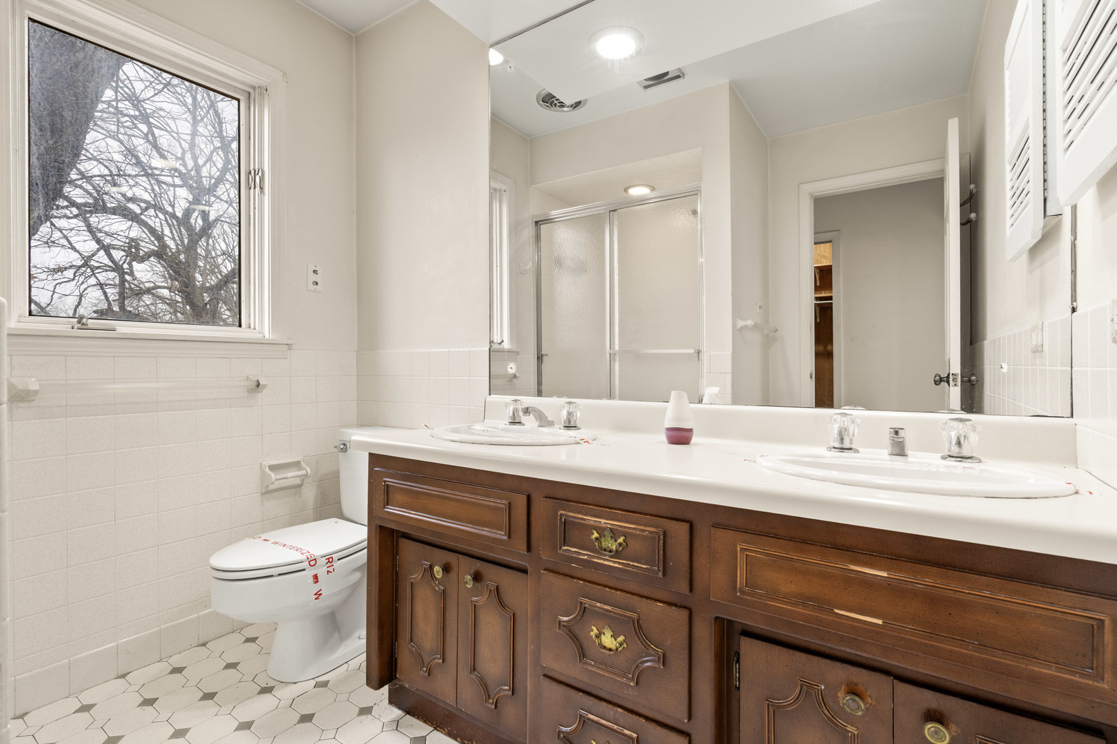 30 Strauss Lane, Olympia Fields, IL 60461