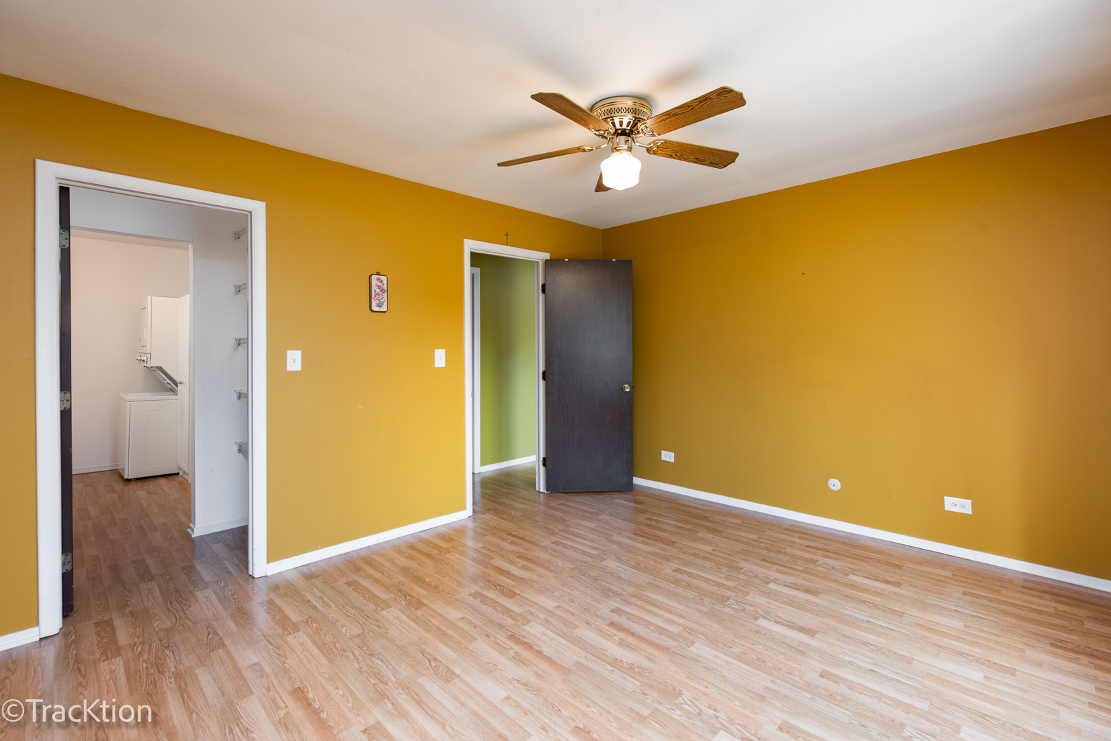 631 Derry Court #2C, Schaumburg, IL 60193