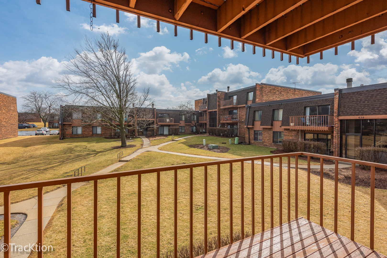 631 Derry Court #2C, Schaumburg, IL 60193