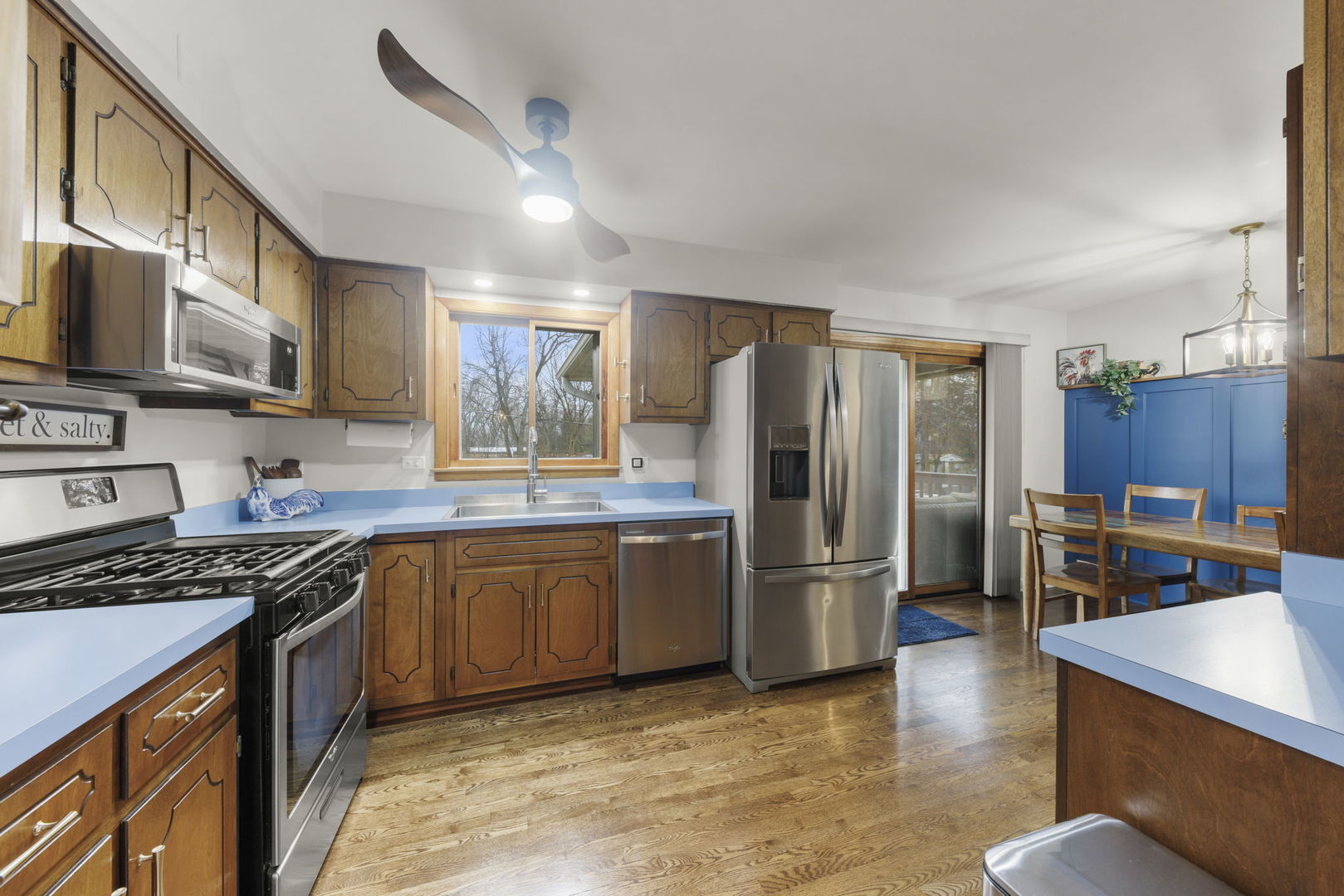 714 E Emerson Avenue, Lombard, IL 60148