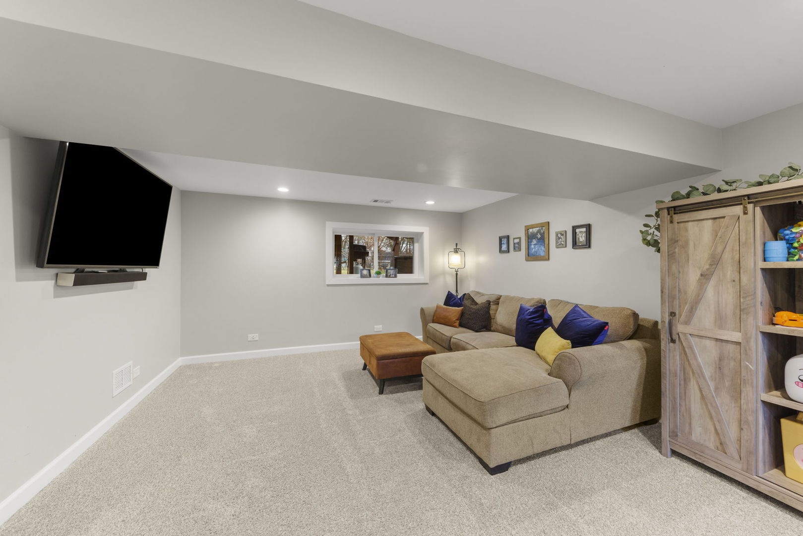 714 E Emerson Avenue, Lombard, IL 60148