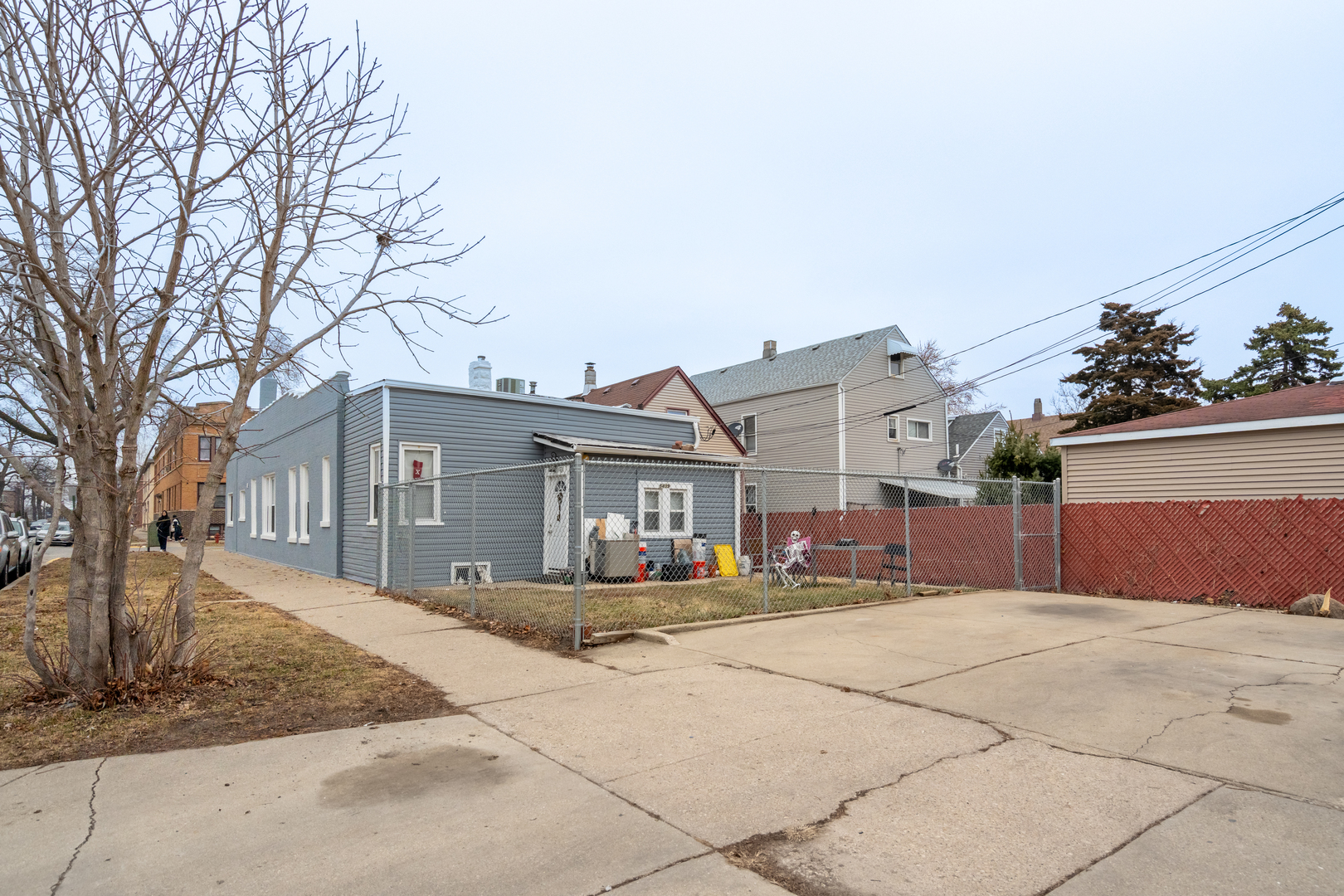 5439 W 23rd Place, Cicero, IL 60804