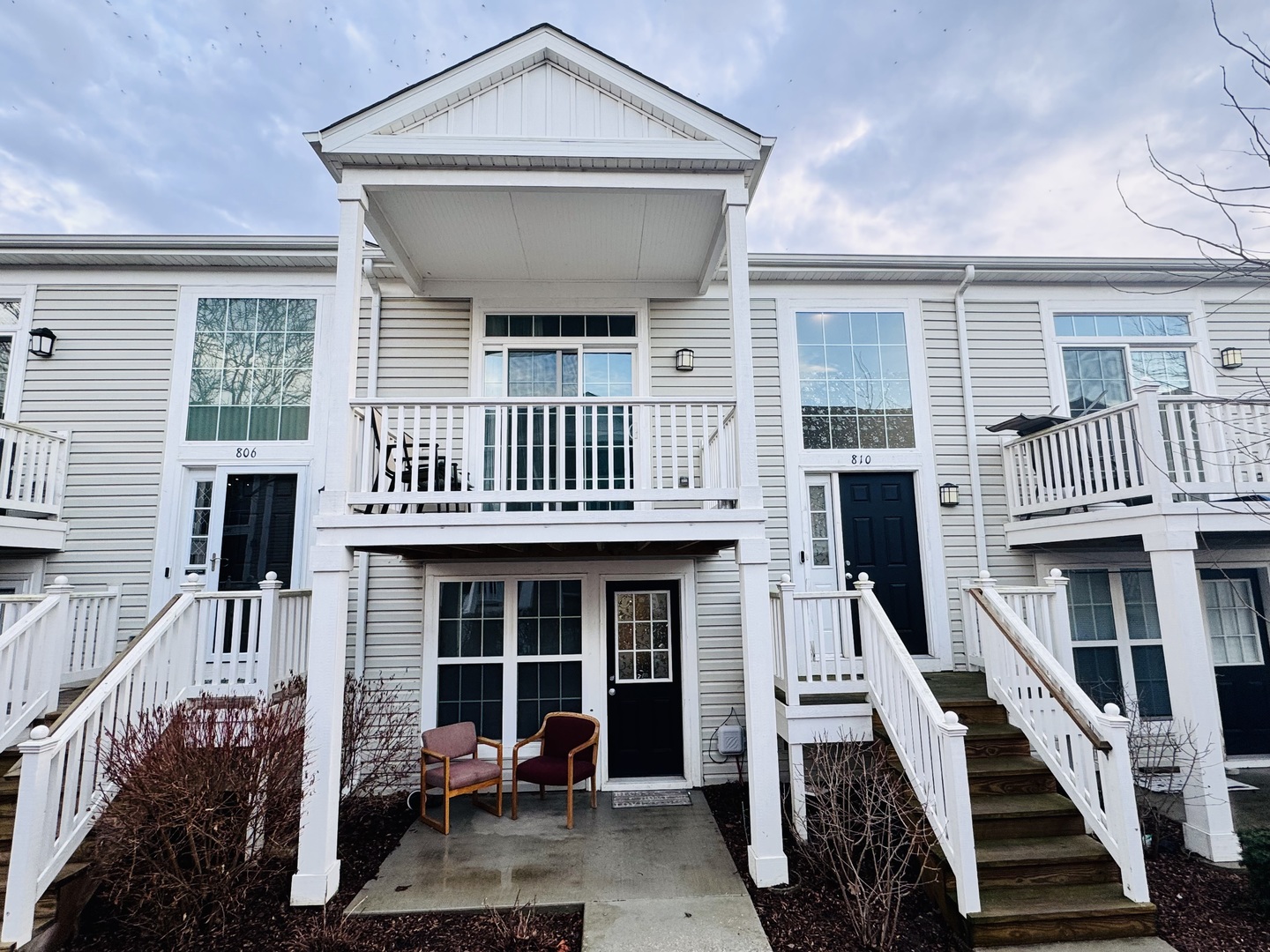 810 Four Seasons Boulevard, Aurora, IL 60504