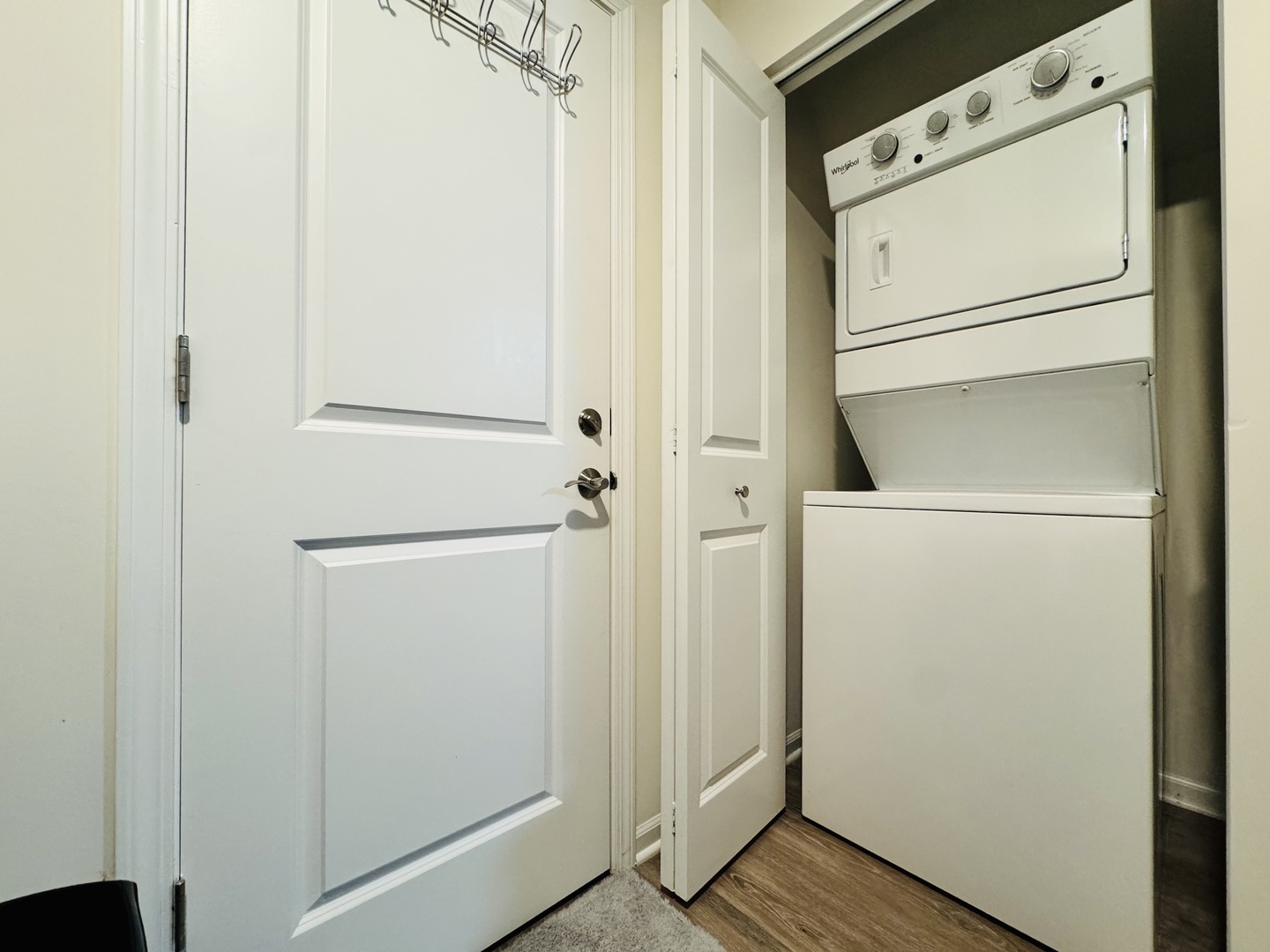 810 Four Seasons Boulevard, Aurora, IL 60504