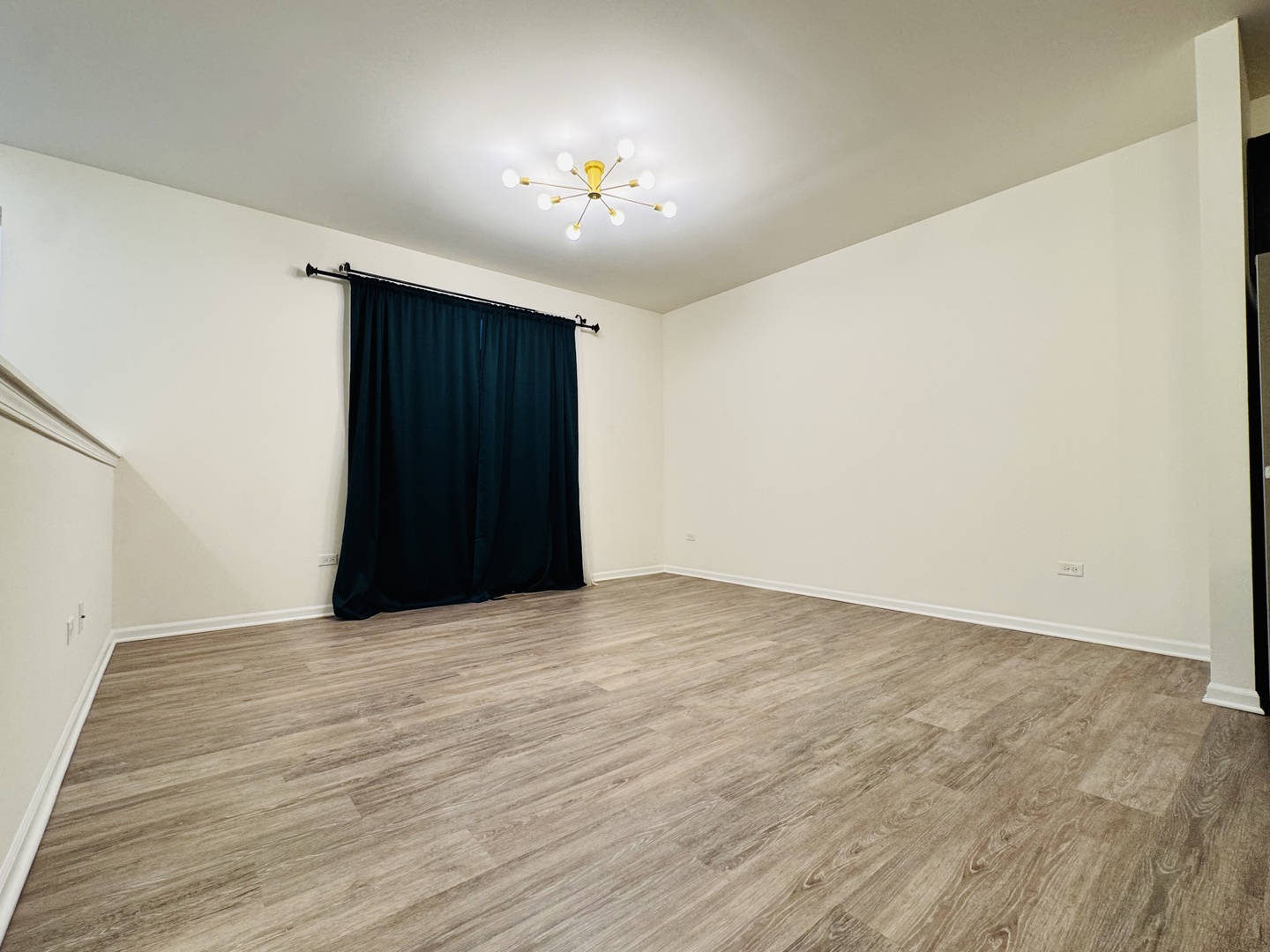 810 Four Seasons Boulevard, Aurora, IL 60504