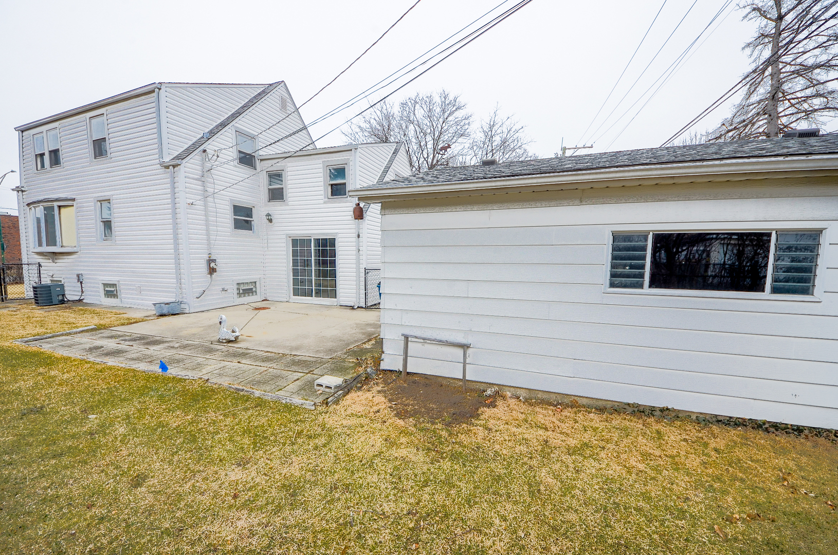 7333 W Foster Avenue, Harwood Heights, IL 60706