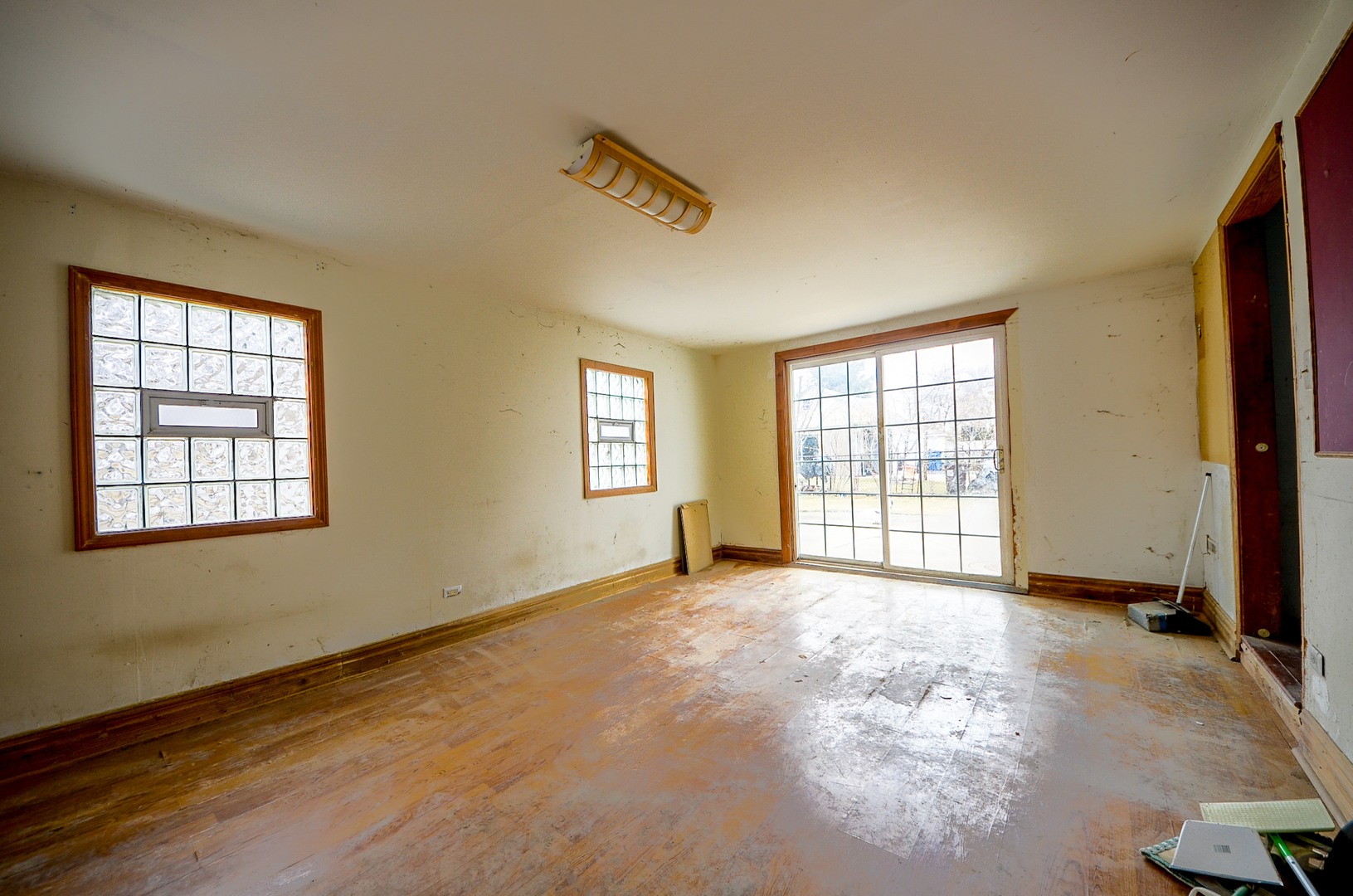 7333 W Foster Avenue, Harwood Heights, IL 60706