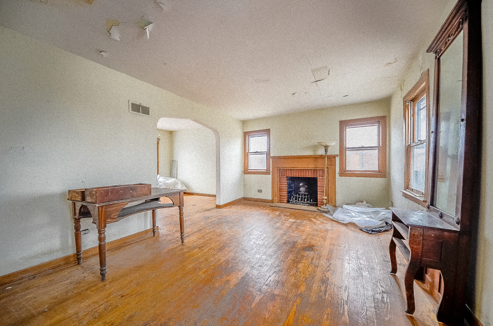 7333 W Foster Avenue, Harwood Heights, IL 60706