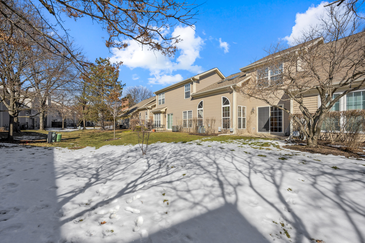 733 Clover Hill Court, Elk Grove Village, IL 60007