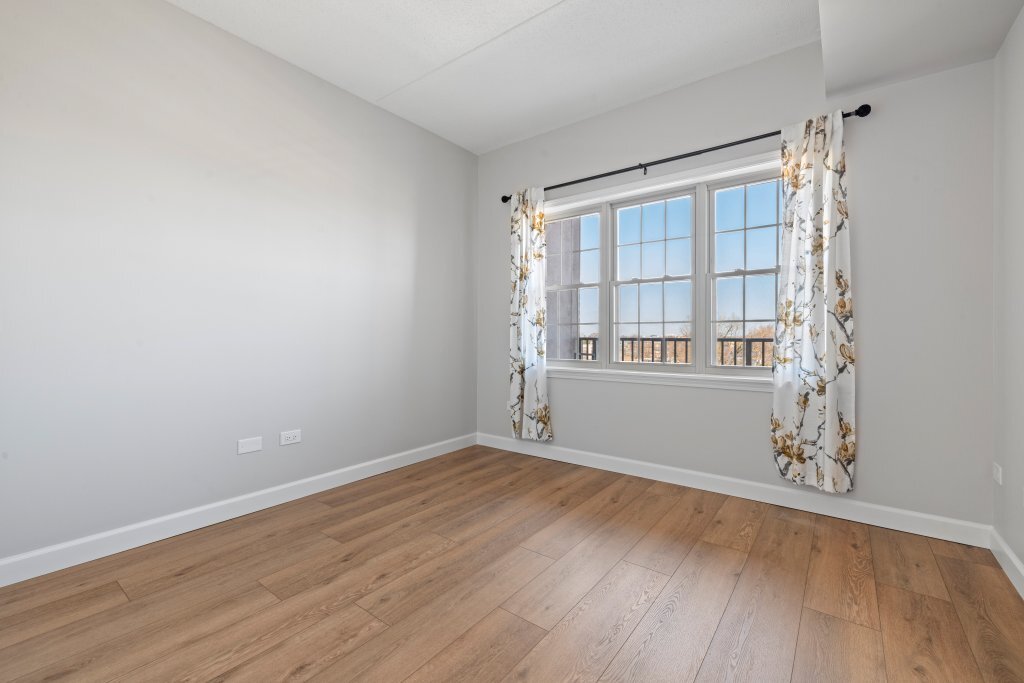 9670 Franklin Avenue #508, Franklin Park, IL 60131