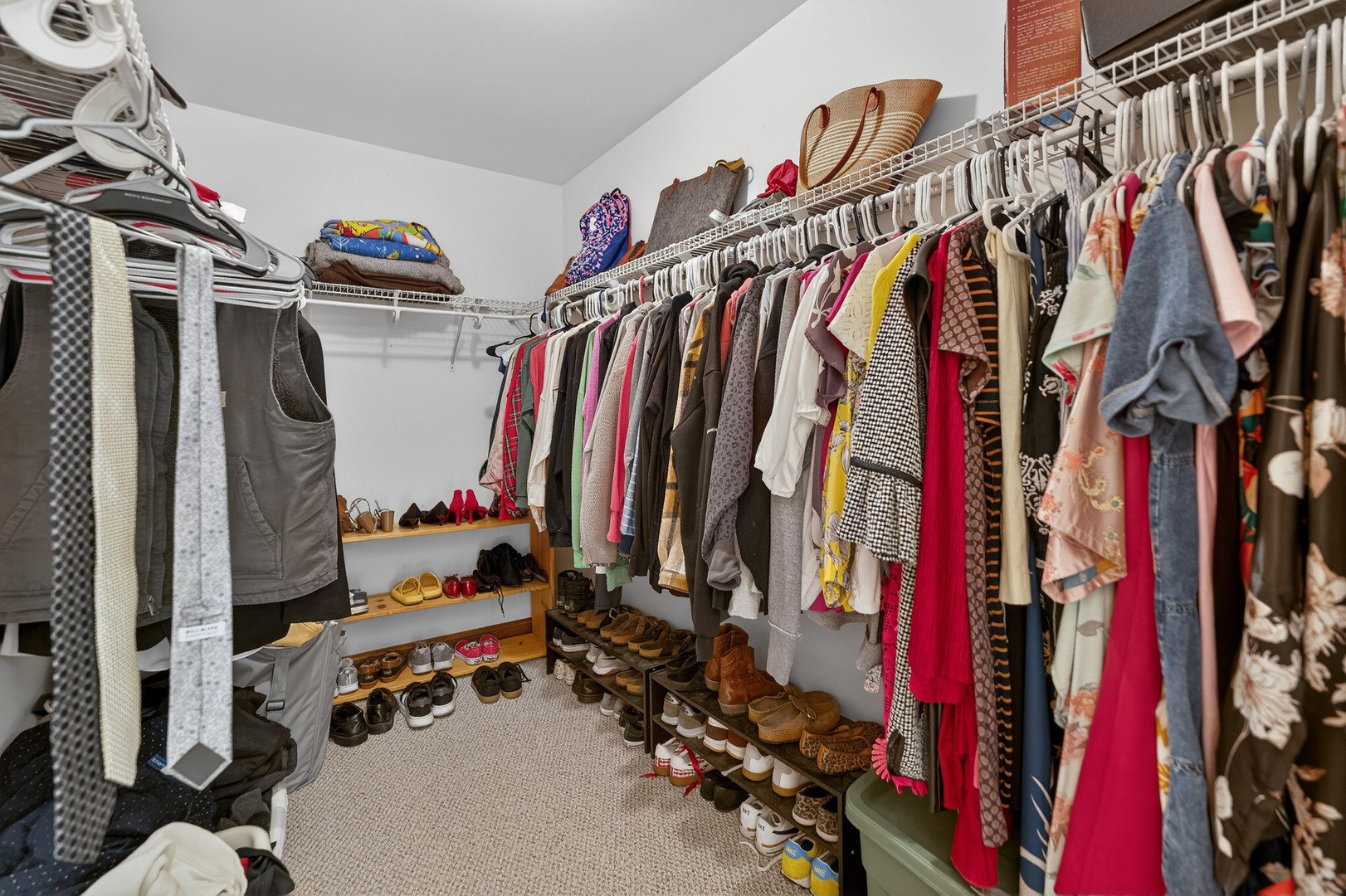 1411 Windfield Drive, Sycamore, IL 60178