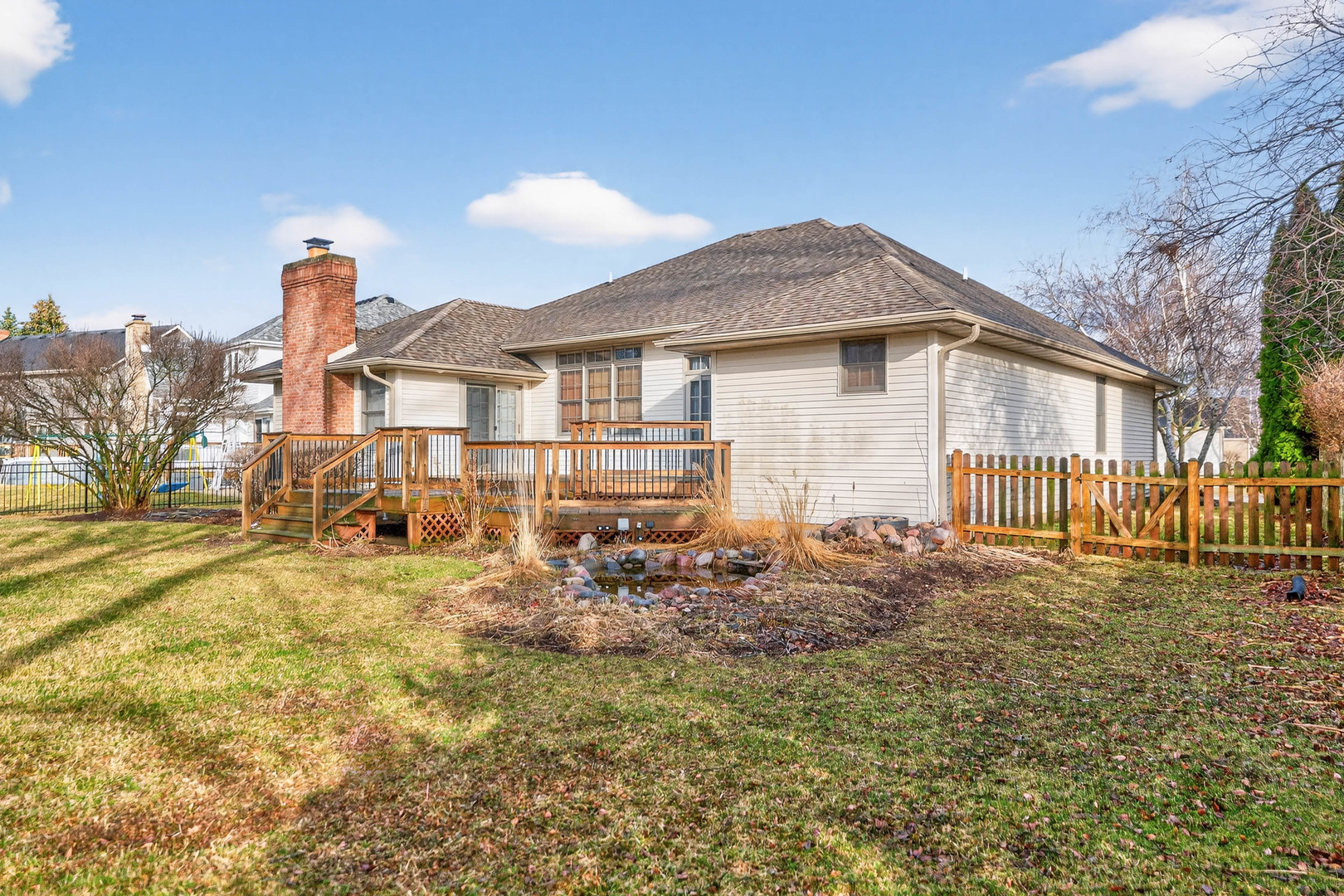 1411 Windfield Drive, Sycamore, IL 60178