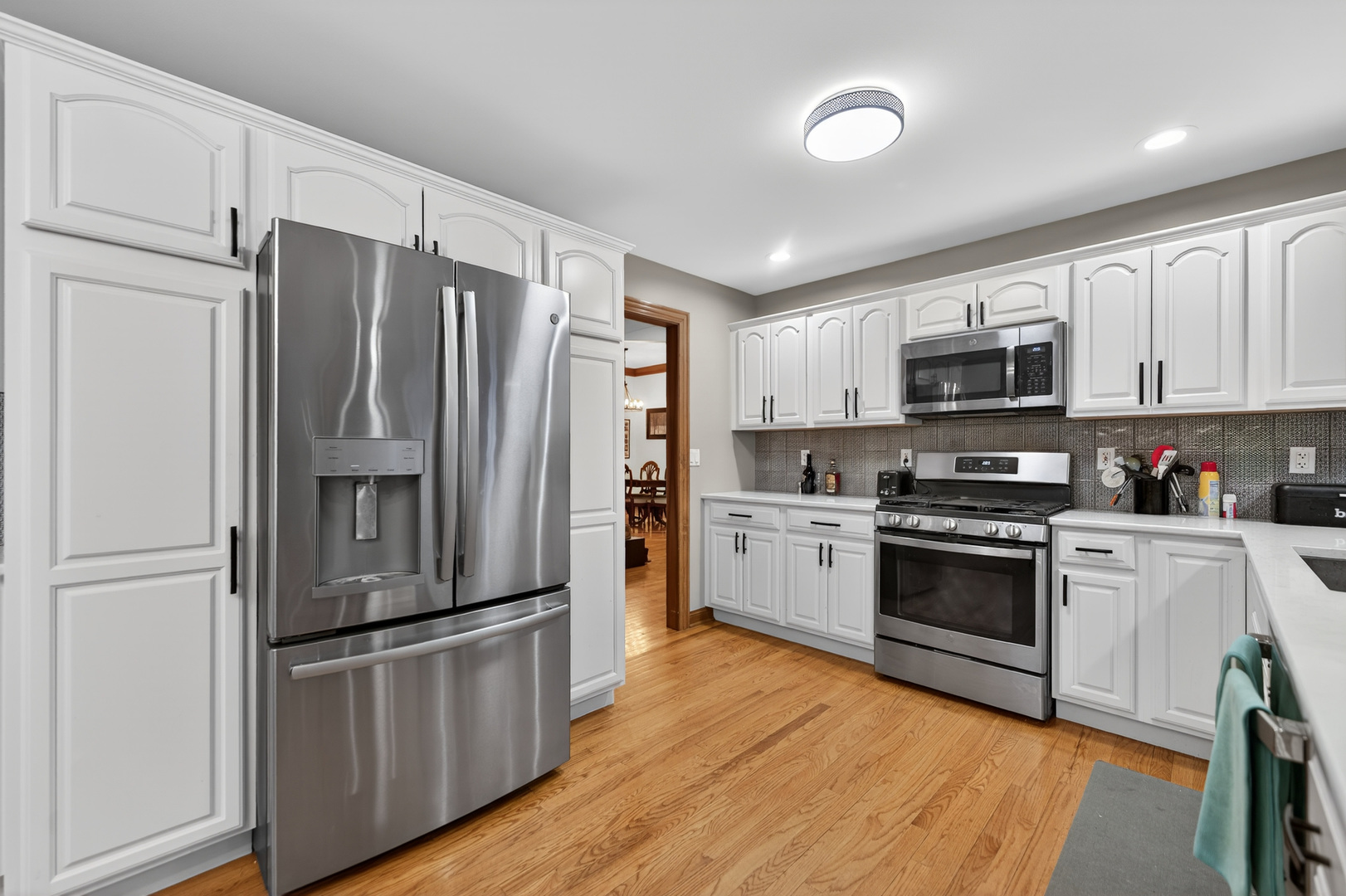 1411 Windfield Drive, Sycamore, IL 60178