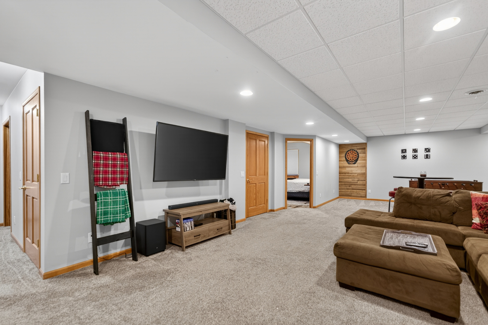 1411 Windfield Drive, Sycamore, IL 60178