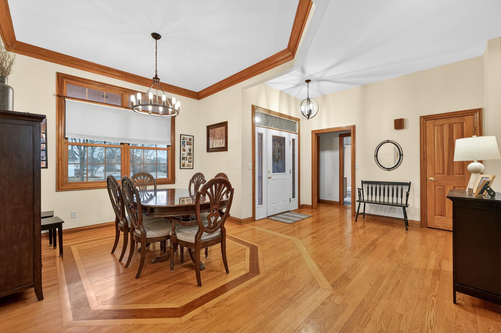 1411 Windfield Drive, Sycamore, IL 60178