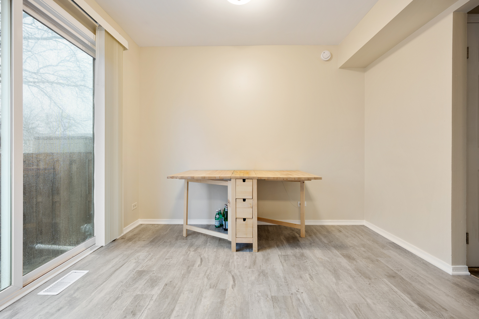 1803 Dumont Lane, Schaumburg, IL 60194