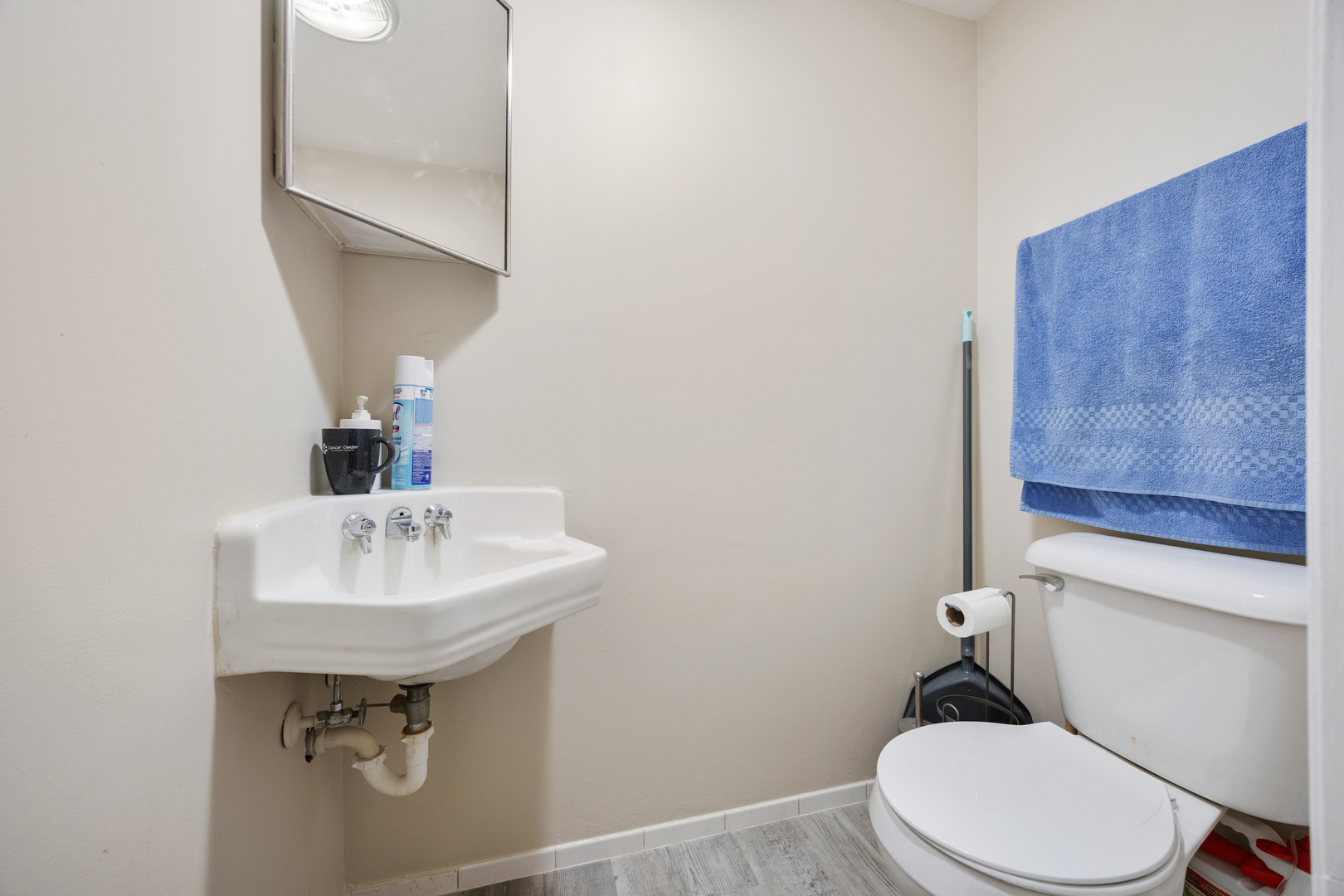 1803 Dumont Lane, Schaumburg, IL 60194