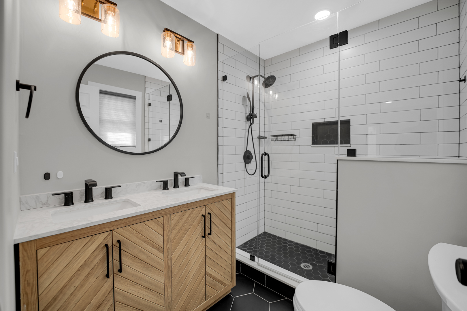 85 Larch Road, Frankfort, IL 60423