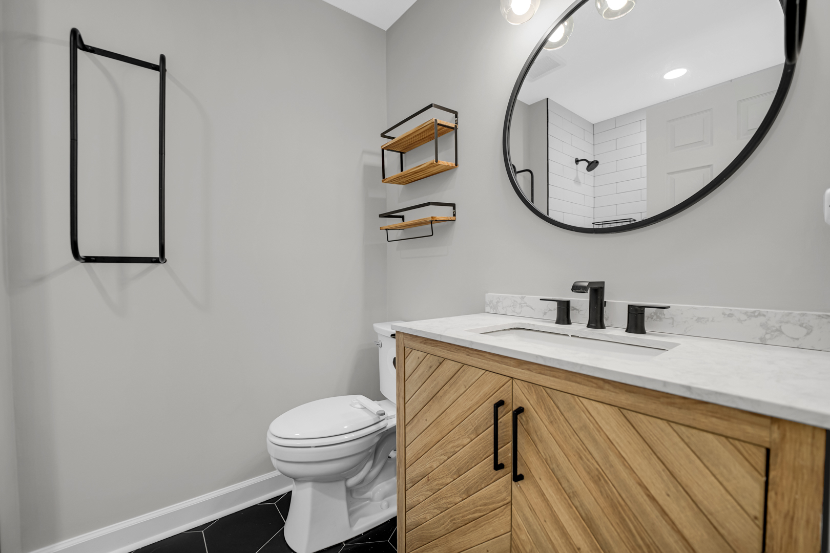 85 Larch Road, Frankfort, IL 60423