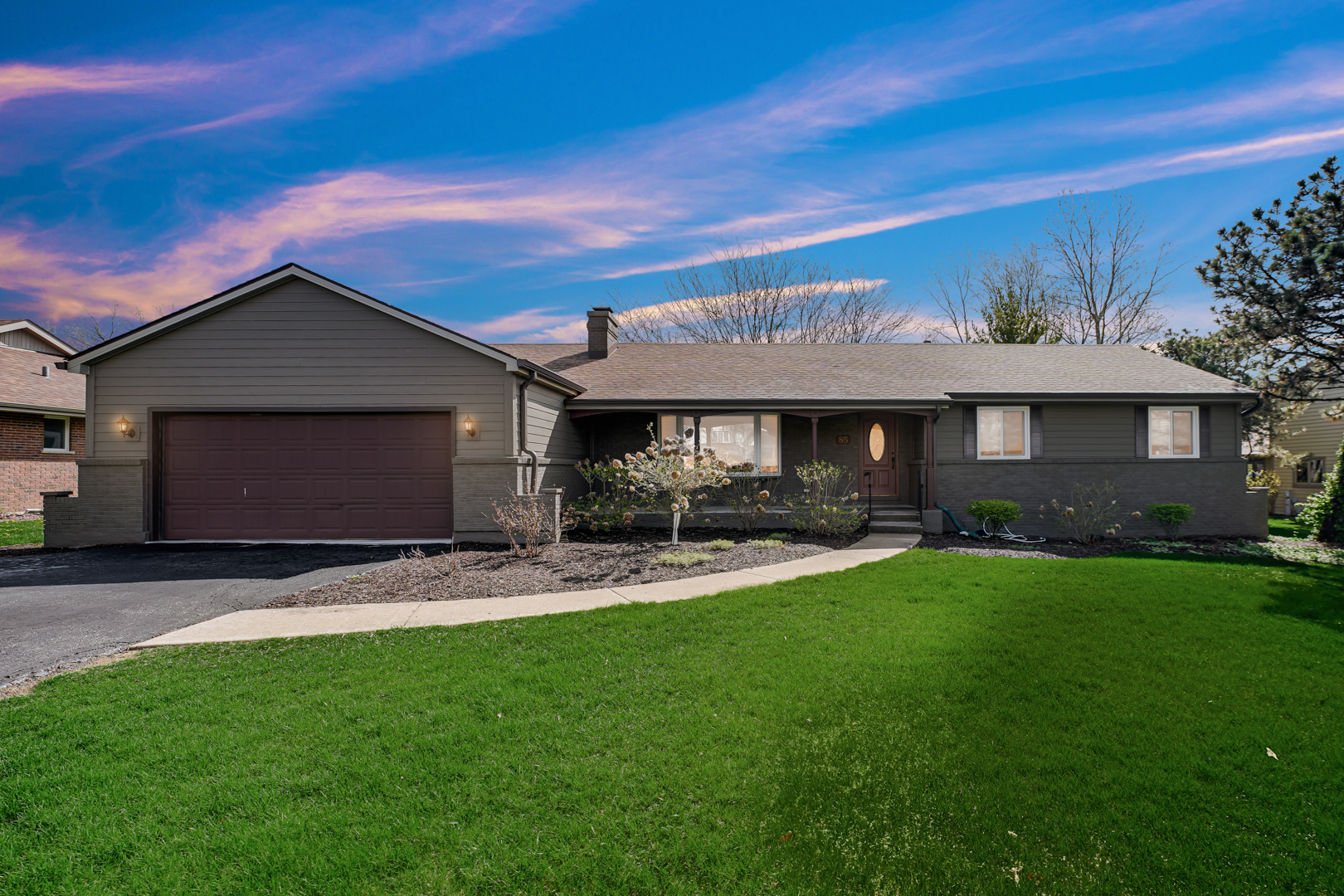 85 Larch Road, Frankfort, IL 60423