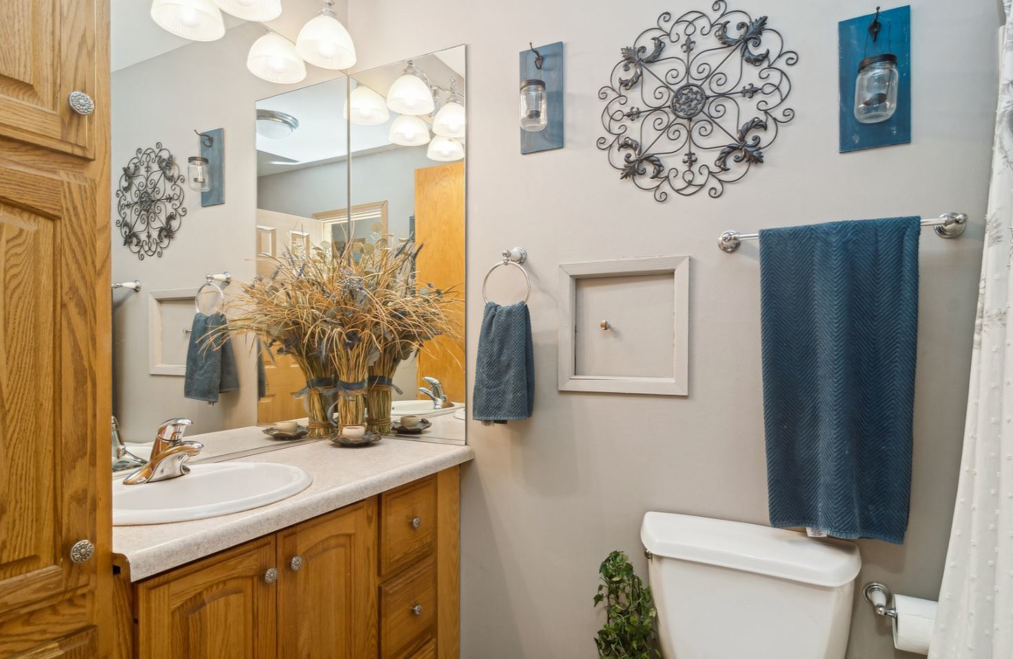 460 Flagstaff Lane, Hoffman Estates, IL 60169