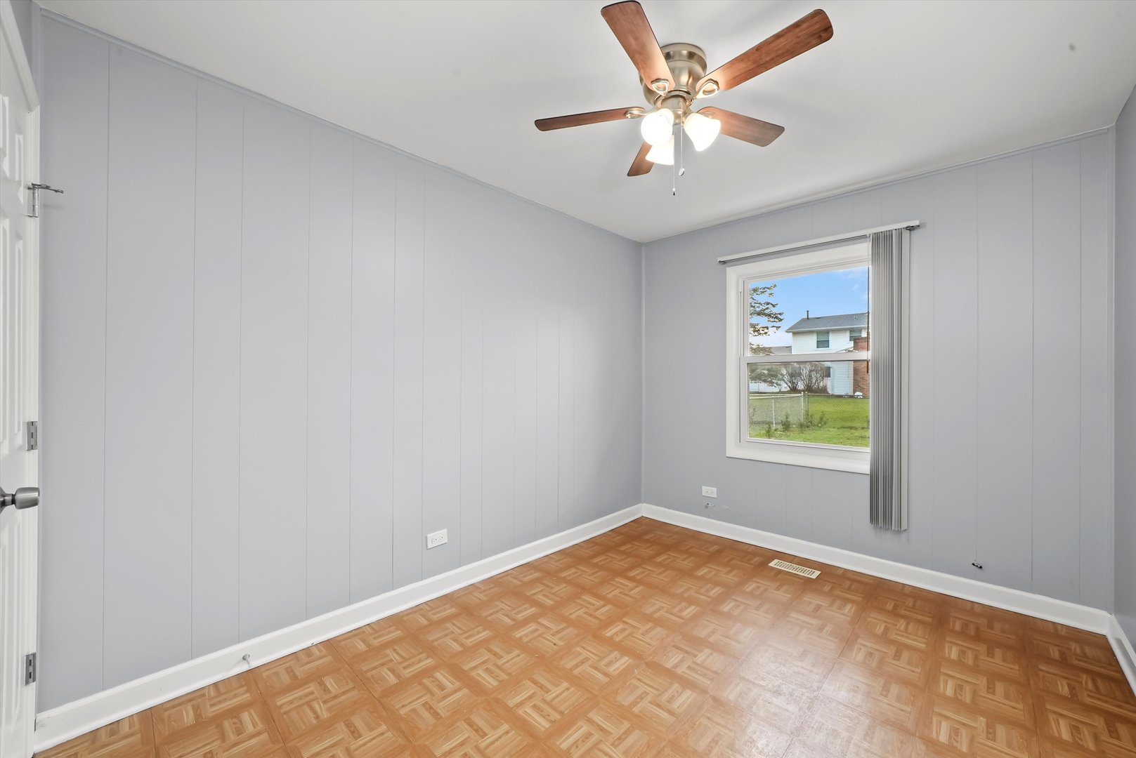 8218 N Carrolton Court, Hanover Park, IL 60133