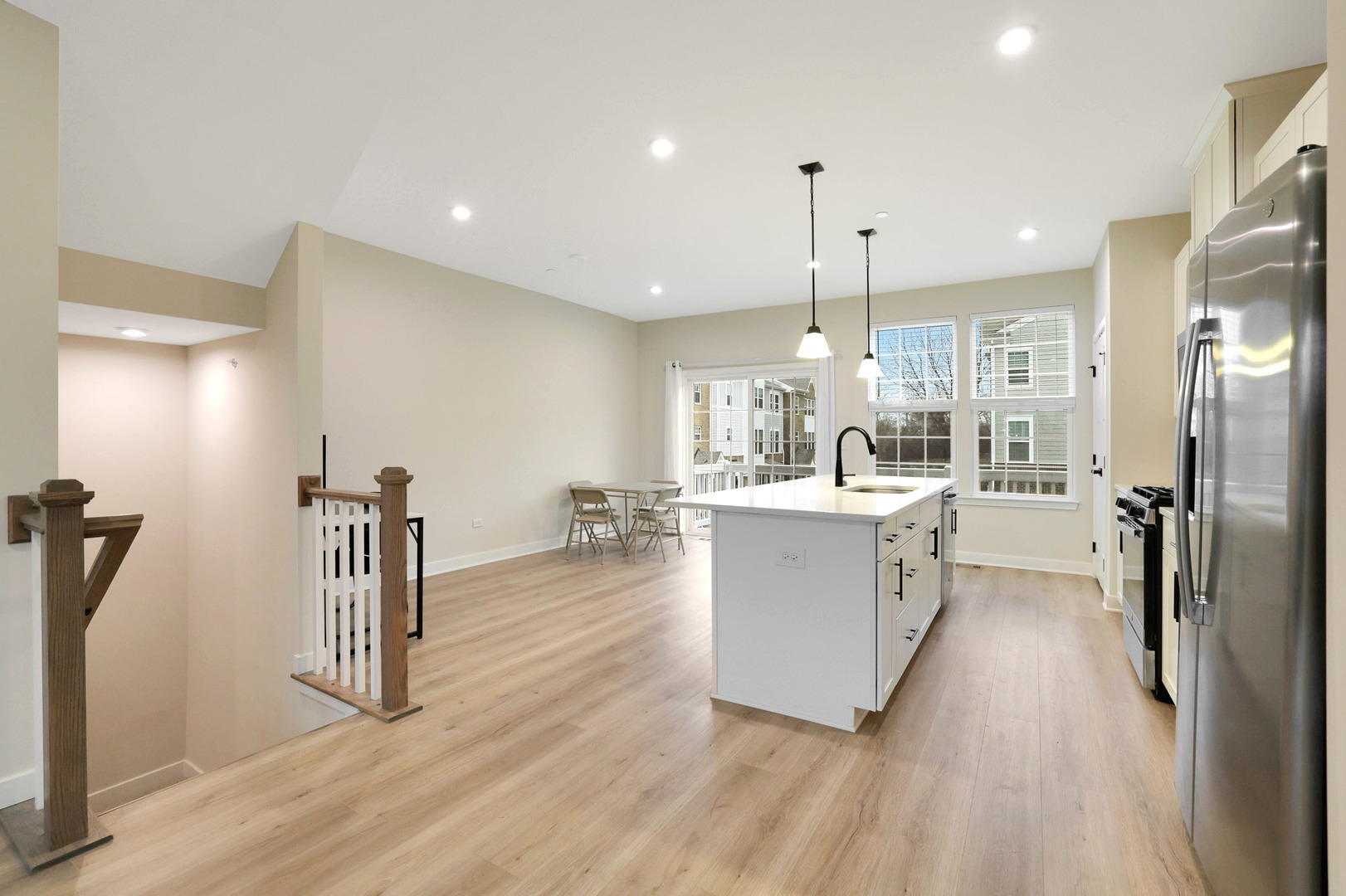 155 Canterbury Way, Lake Zurich, IL 60047