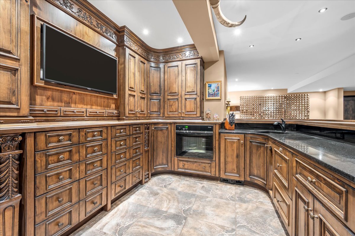 2220 Churchill Circle, Libertyville, IL 60048
